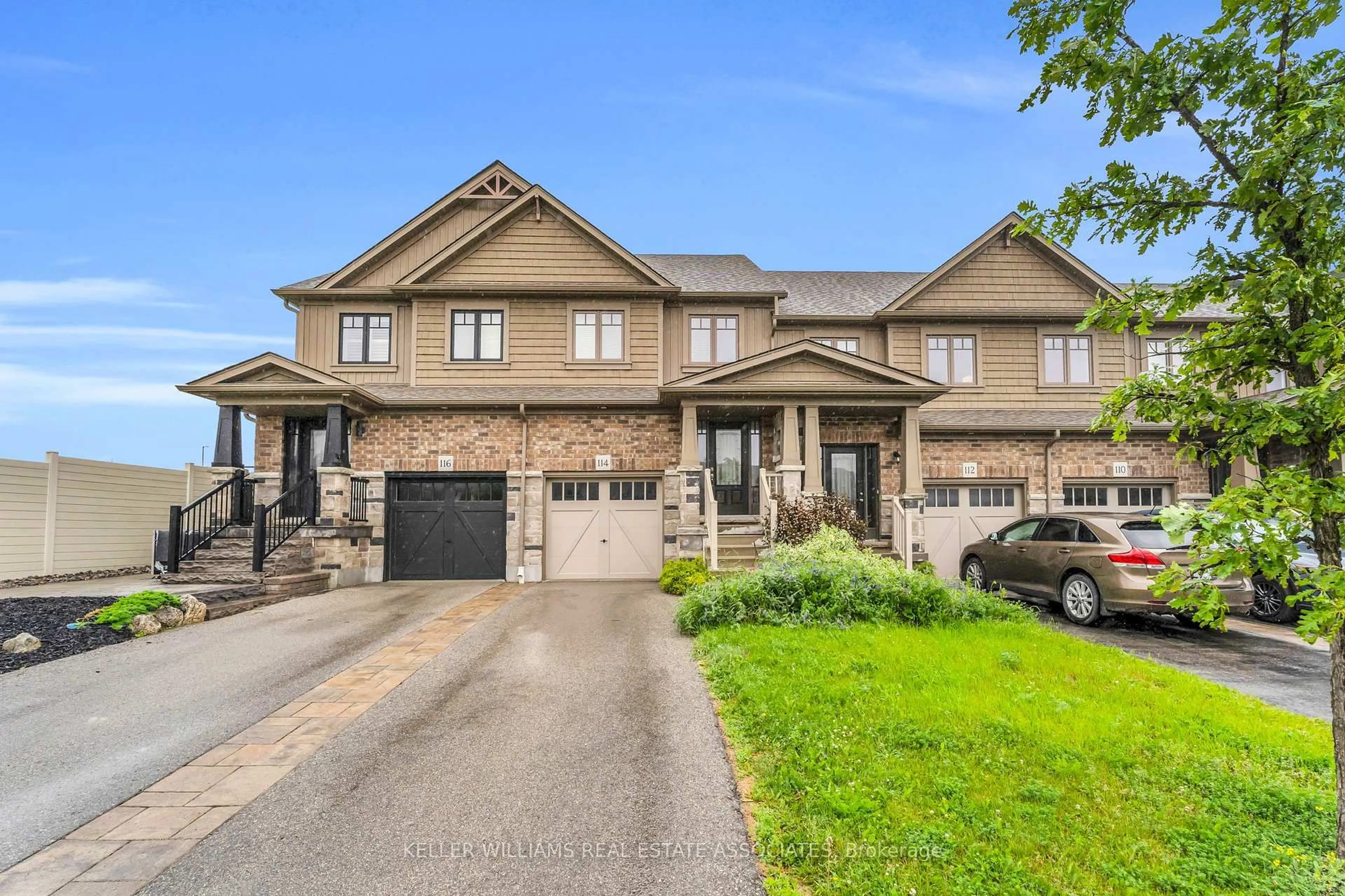 Home with brick exterior material, street for 114 Winterton Crt, Orangeville Ontario L9W 5H8