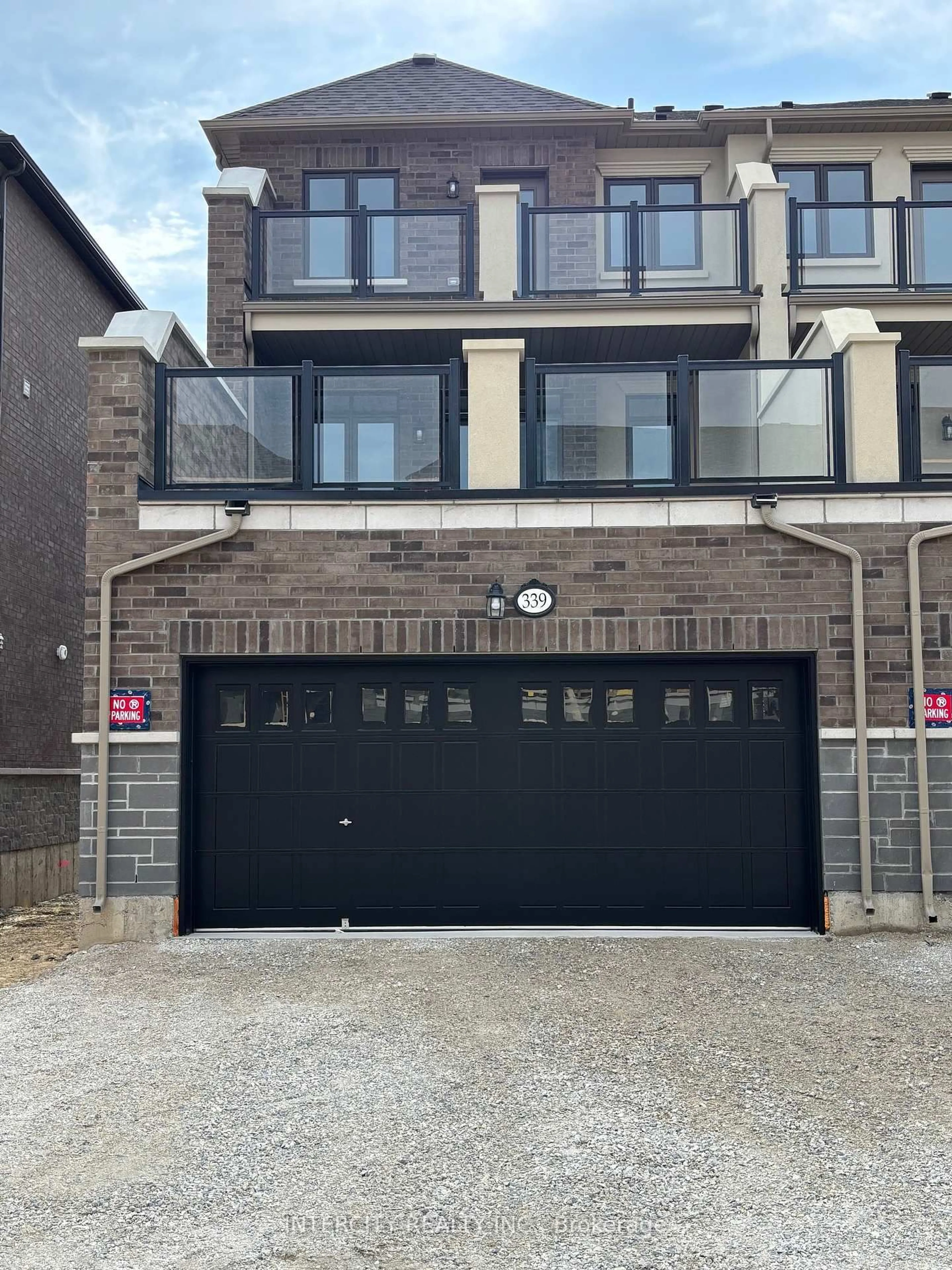 Unknown for 339 Inspire Blvd, Brampton Ontario L6R 4E6