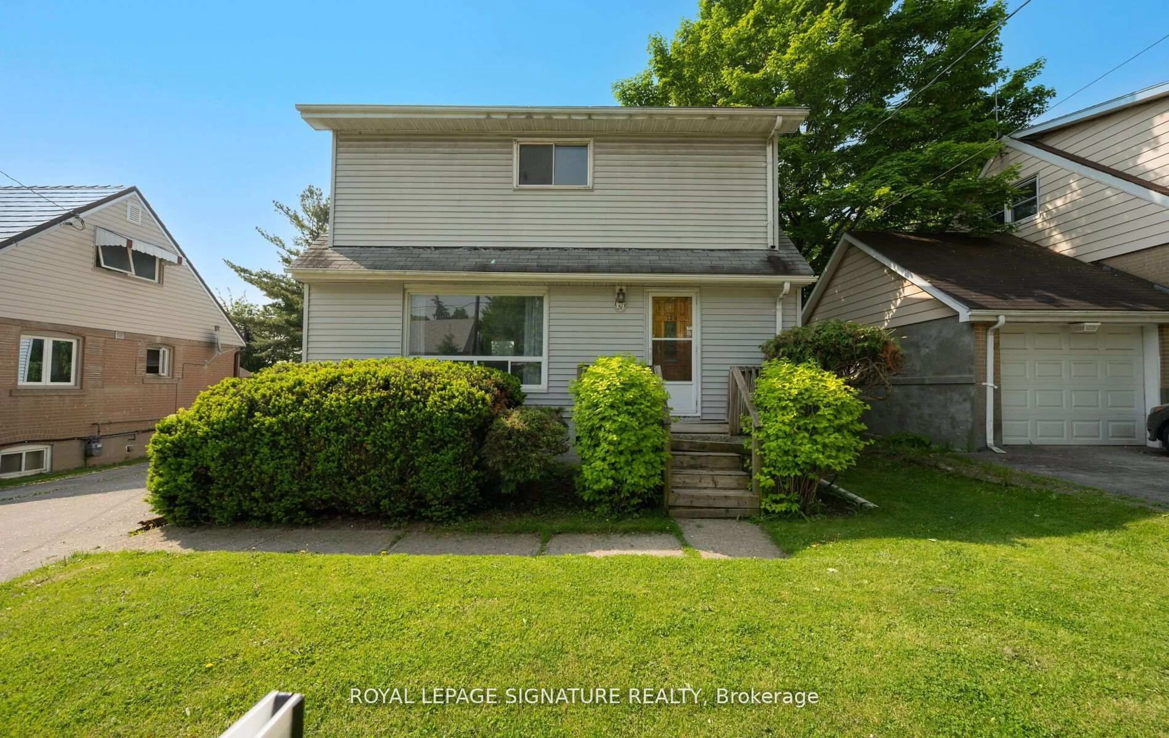 A pic from outside/outdoor area/front of a property/back of a property/a pic from drone, street for 129 Allenby Ave, Toronto Ontario M9W 1T2