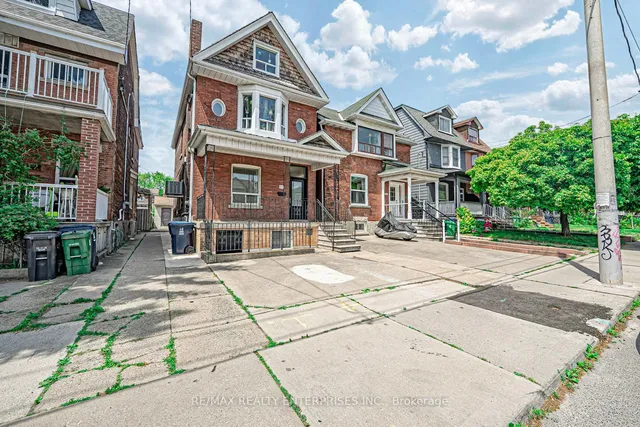 Additional image 49 of 914 Dovercourt Rd