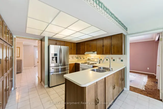 Additional property image - 1645 Bough Beeches Blvd