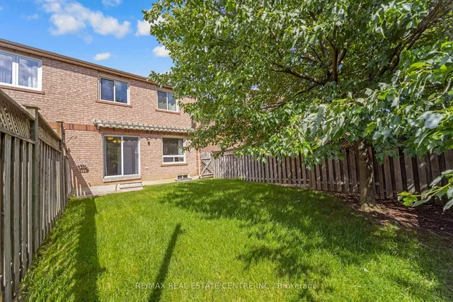 Primary image of 42 White Tail Cres