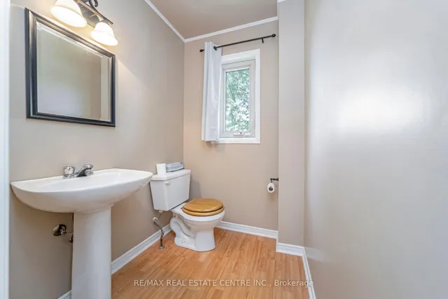 Additional image 32 of 42 White Tail Cres