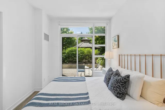 Additional property image - 840 Queen's Plate Dr Unit 103