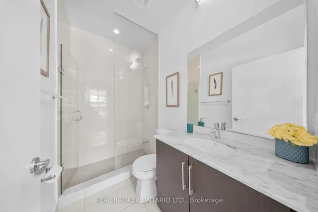 Additional property image - 840 Queen's Plate Dr Unit 103