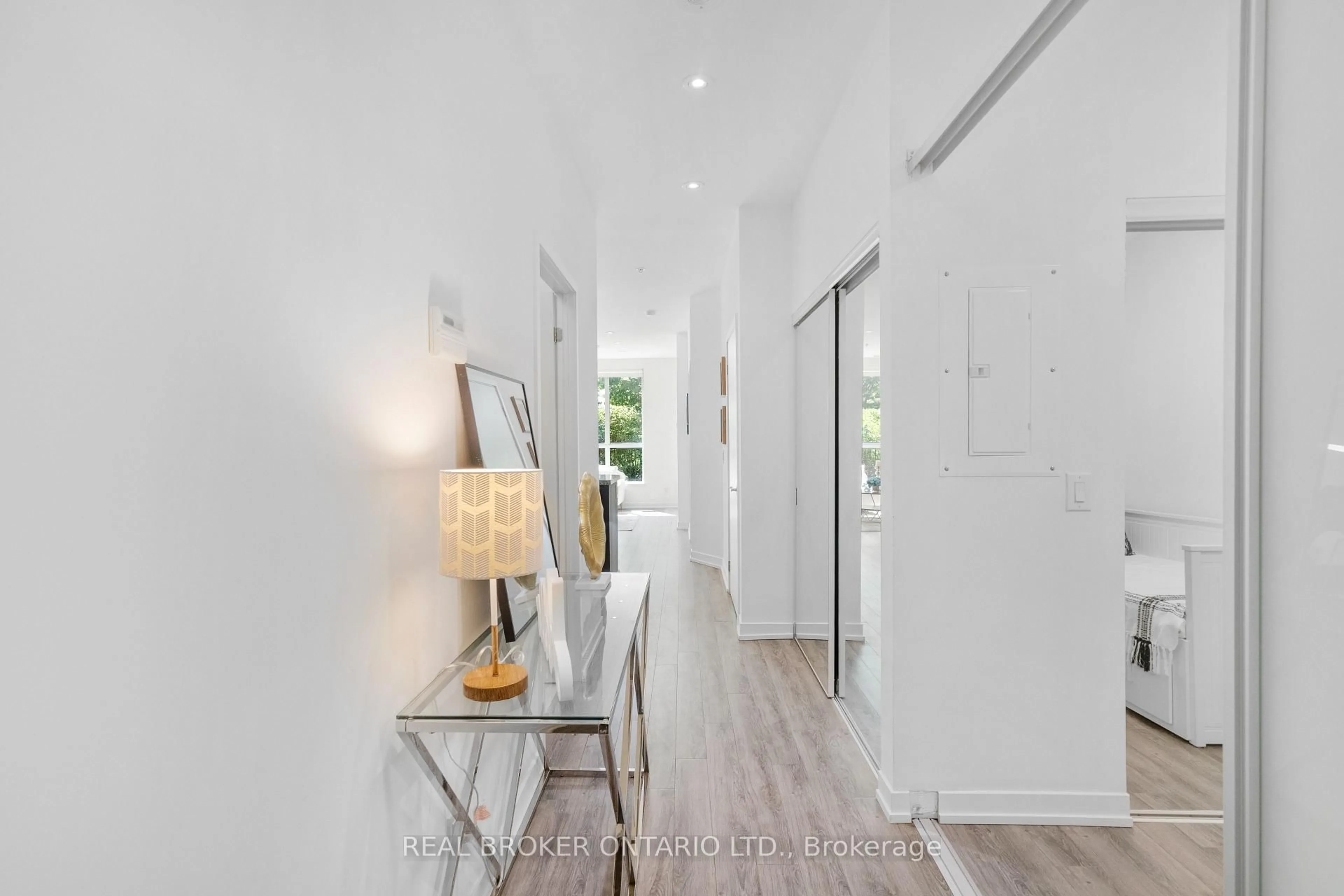 Indoor entryway for 840 Queen's Plate Dr #103, Toronto Ontario M9W 6Z3