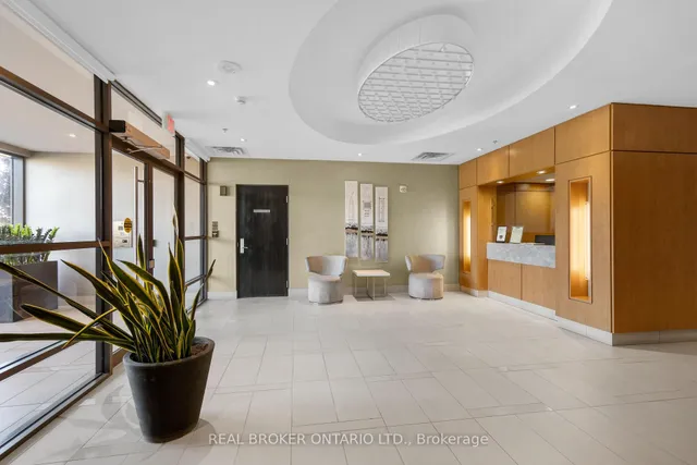 Additional property image - 840 Queen's Plate Dr Unit 103