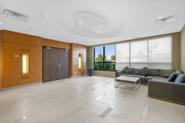 Additional property image - 840 Queen's Plate Dr Unit 103