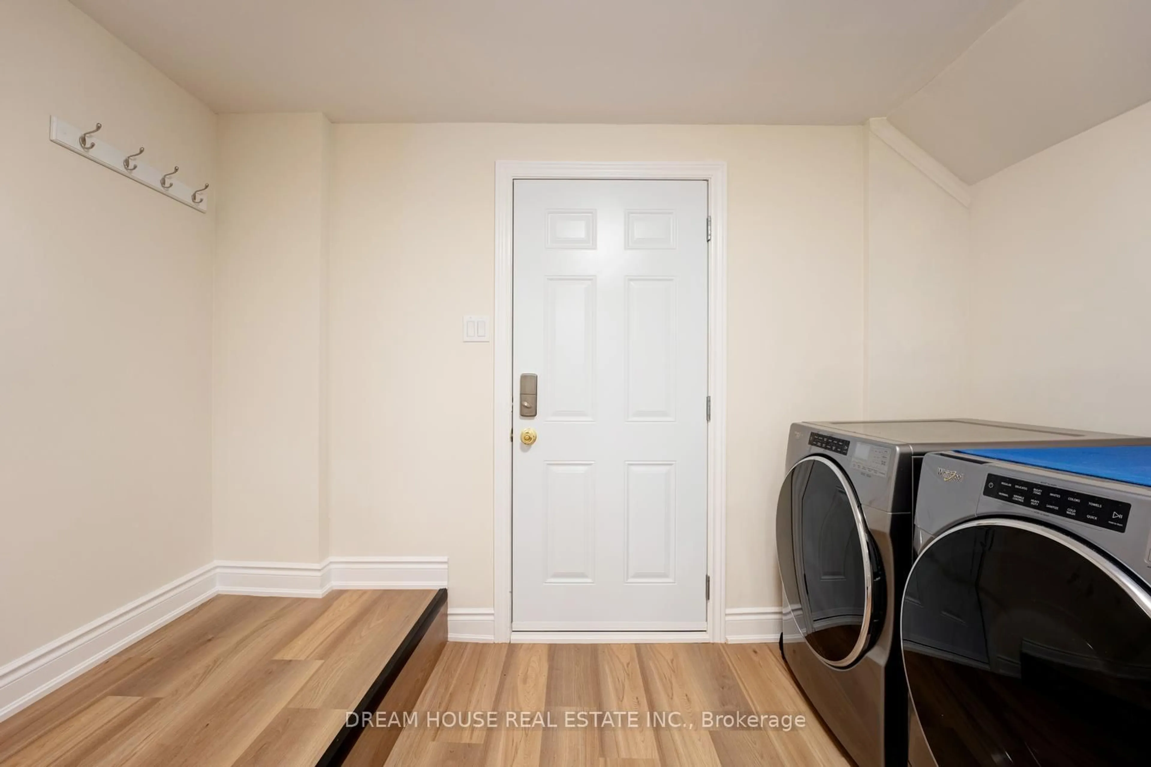 Unknown for 7030 Copenhagen Rd #24, Mississauga Ontario L5N 2P3