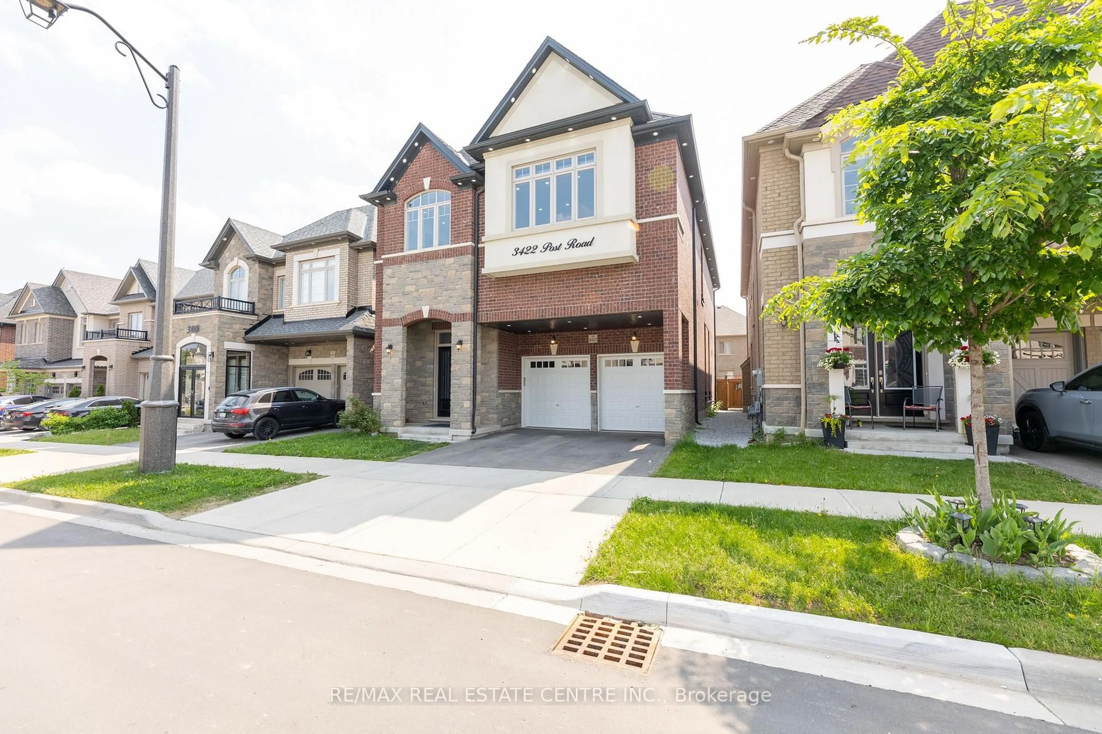 Home with brick exterior material, street for 3422 Post Rd, Oakville Ontario L6H 0Y4