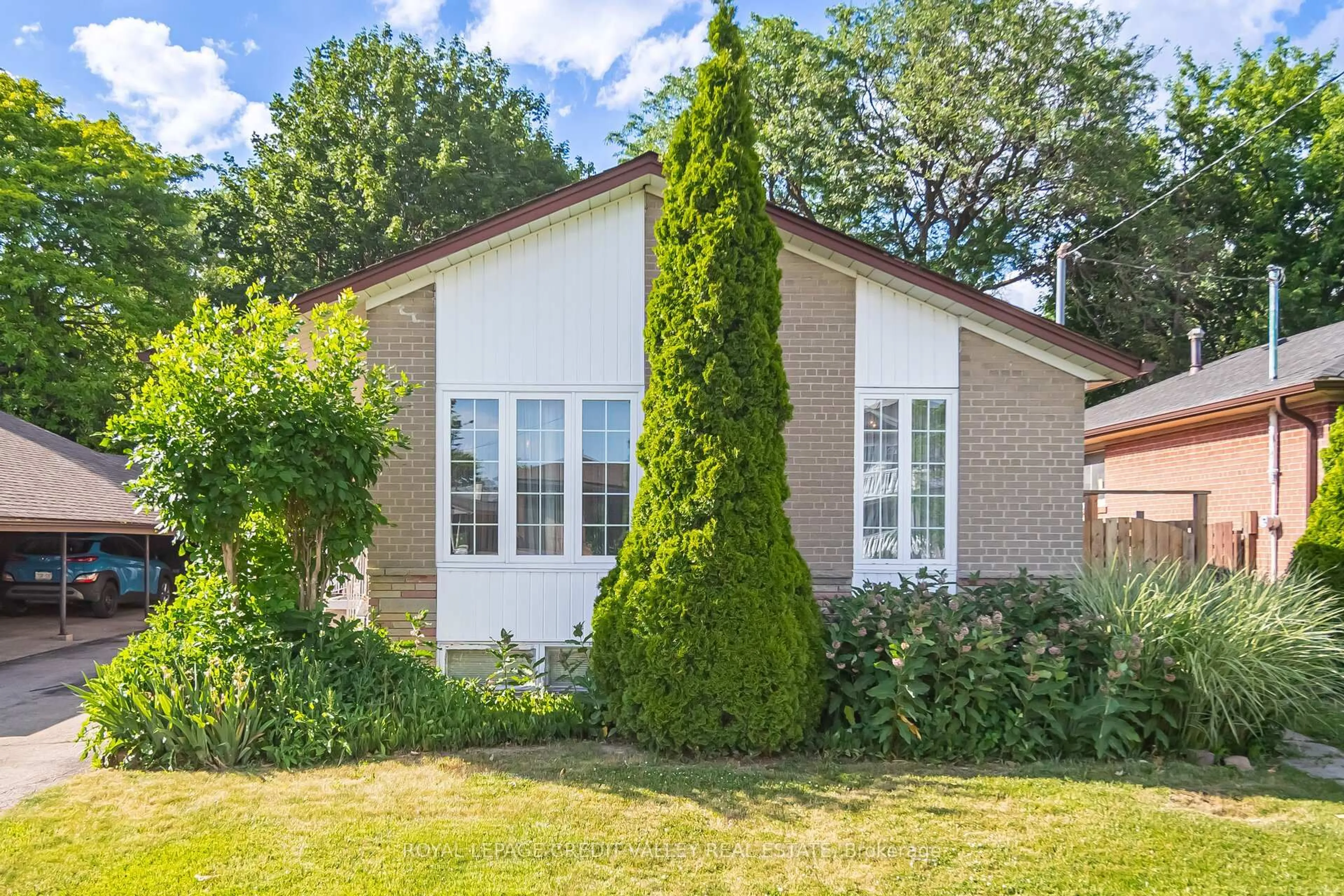 Home with brick exterior material, street for 55 Taysham Cres, Toronto Ontario M9V 1X1