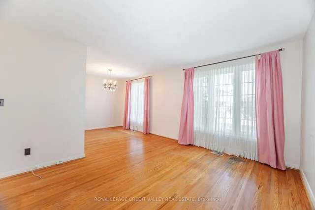 Additional property image - 55 Taysham Cres