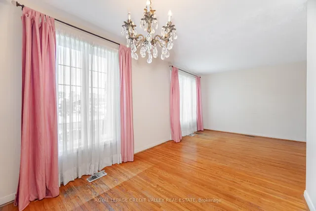 Additional property image - 55 Taysham Cres