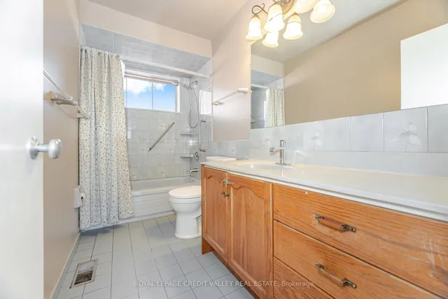 Additional property image - 55 Taysham Cres