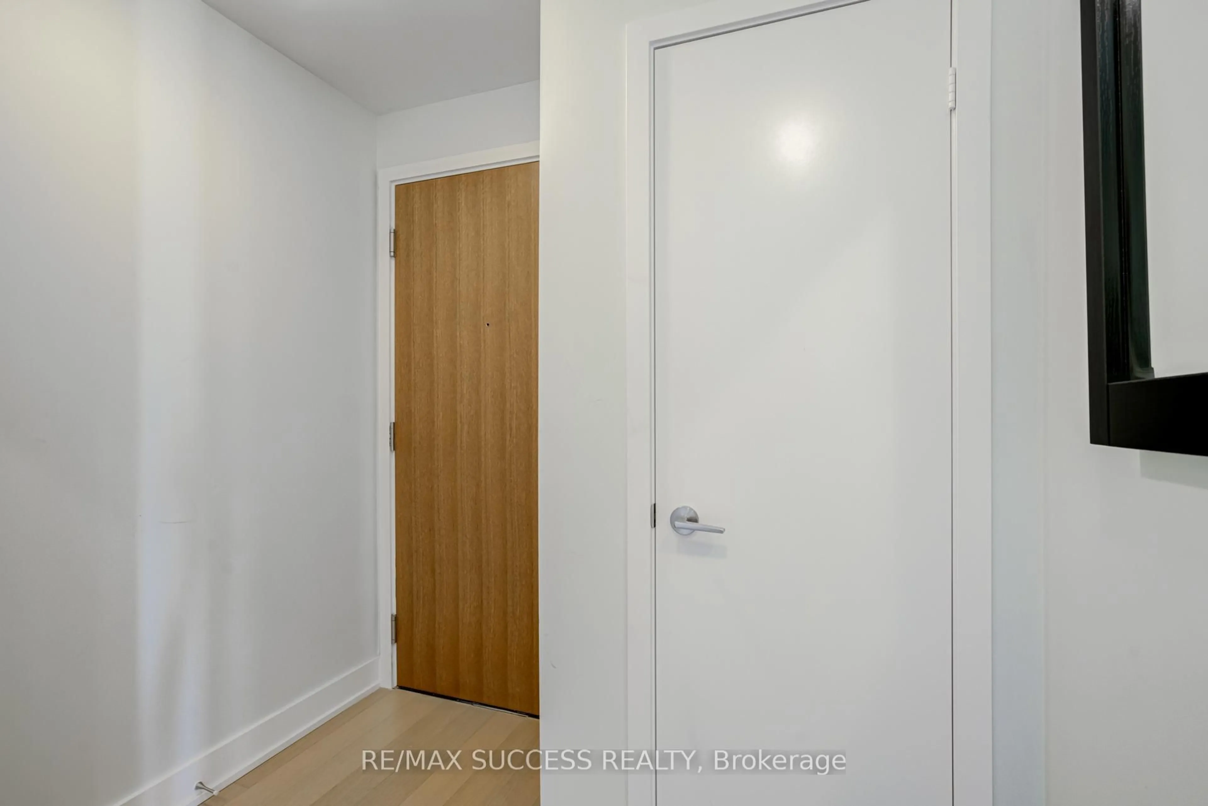 Unknown for 20 Shore breeze Ave #1807, Toronto Ontario M8V 0C7