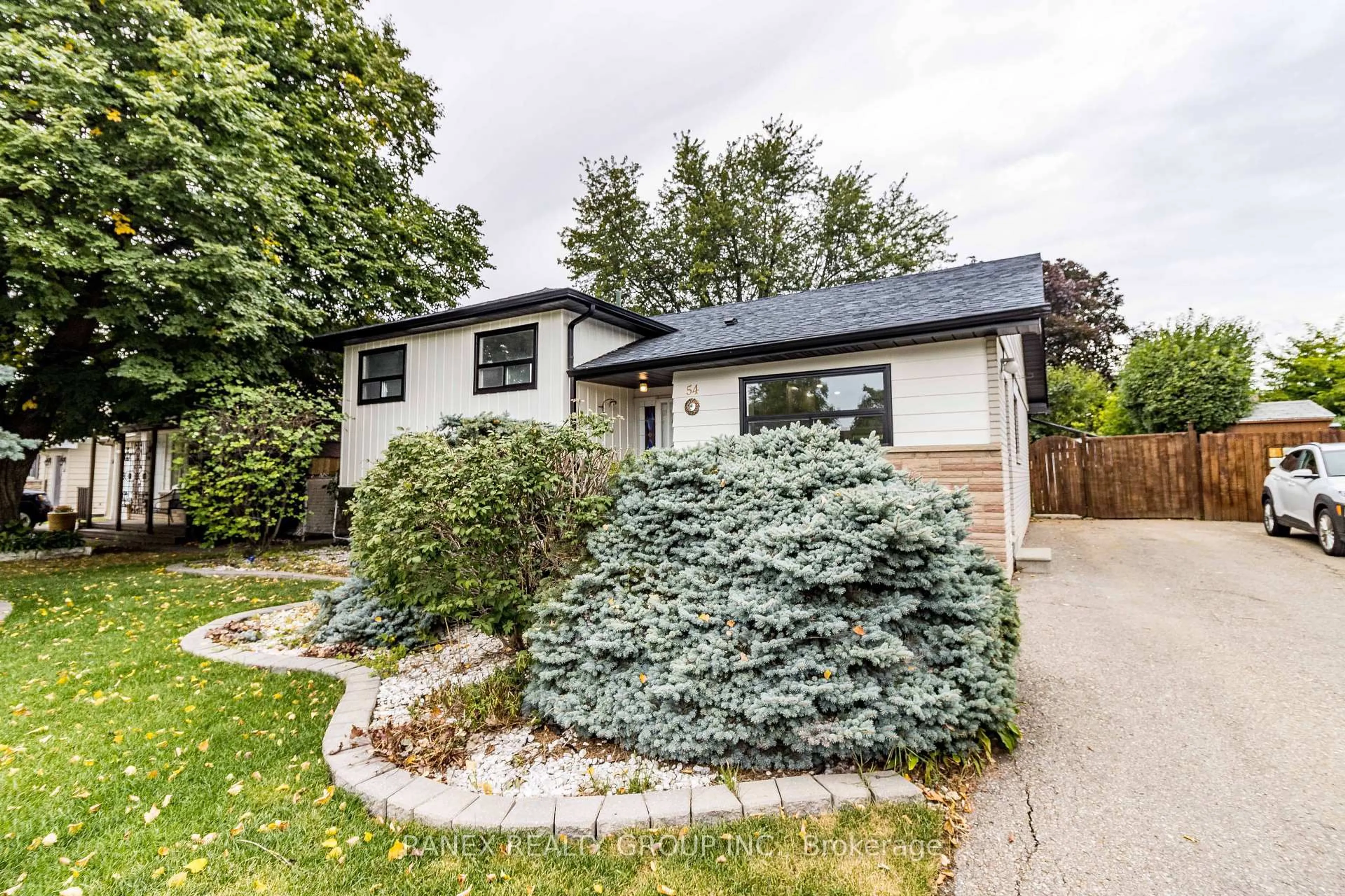 Home with vinyl exterior material, street for 54 Flowertown Ave, Brampton Ontario L6X 2K7