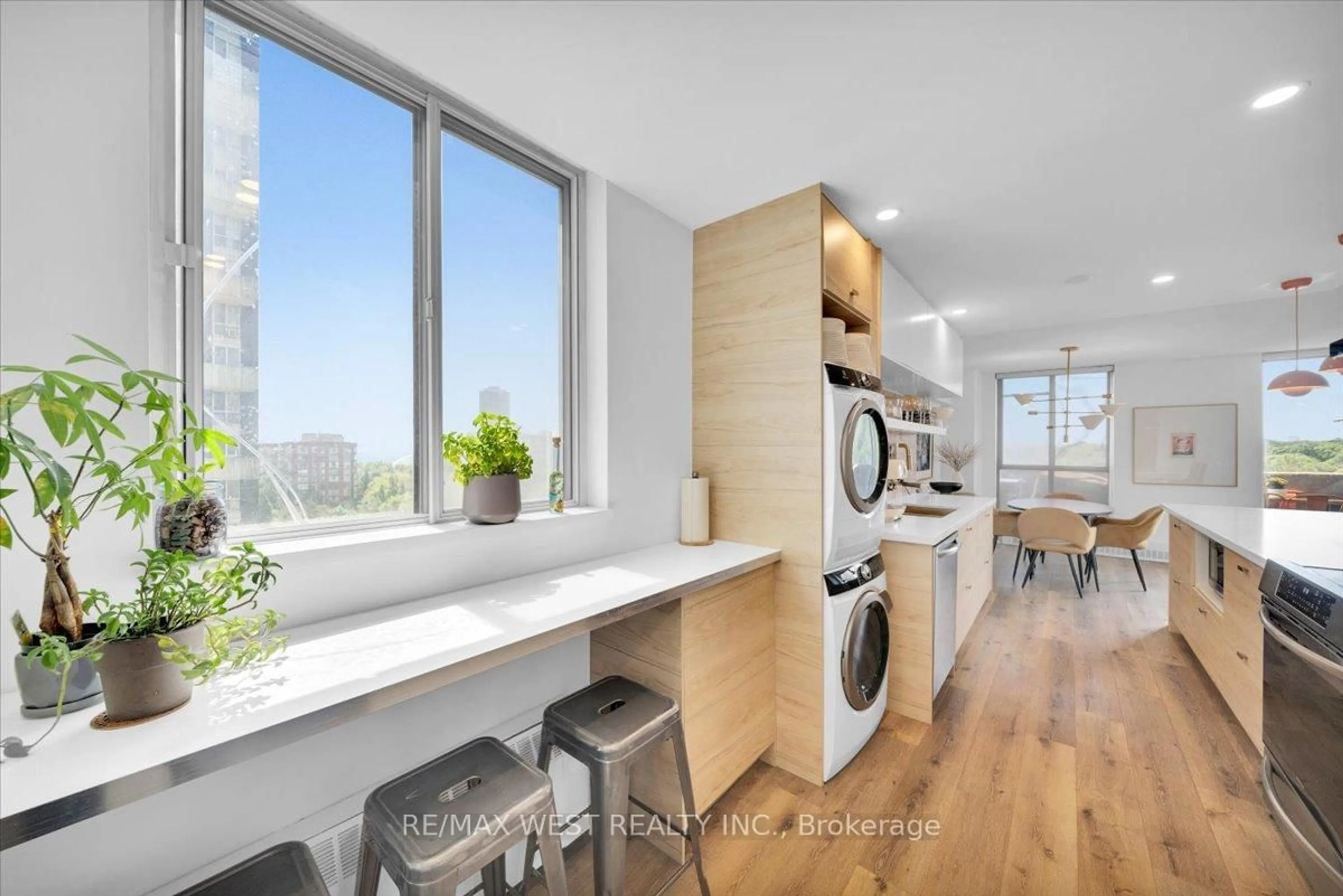 Kitchen with laundary machines, unknown for 35 Ormskirk Ave #501, Toronto Ontario M6S 1A8