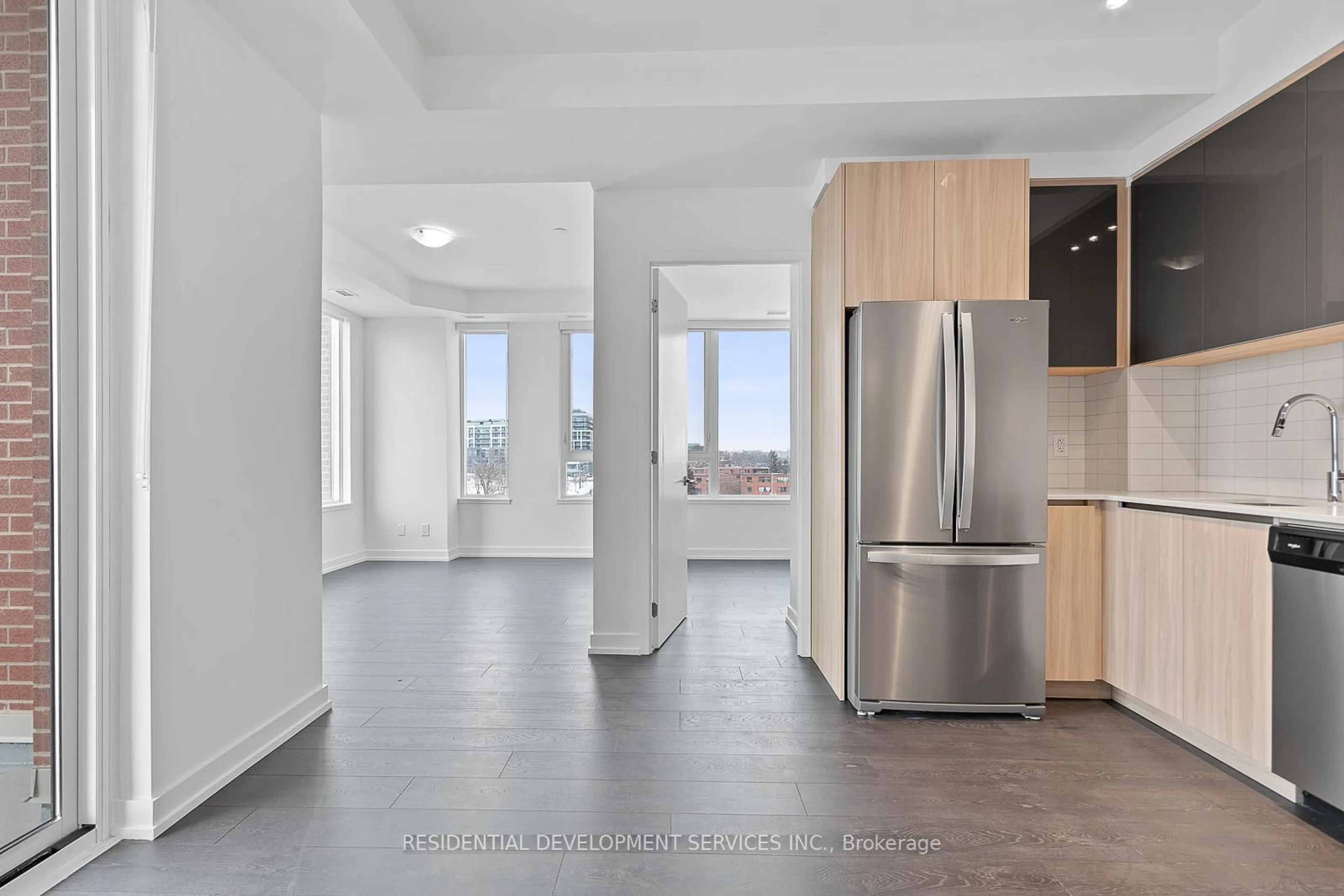 Open concept kitchen, unknown for 3100 Keele St #623, Toronto Ontario M3M 0E1