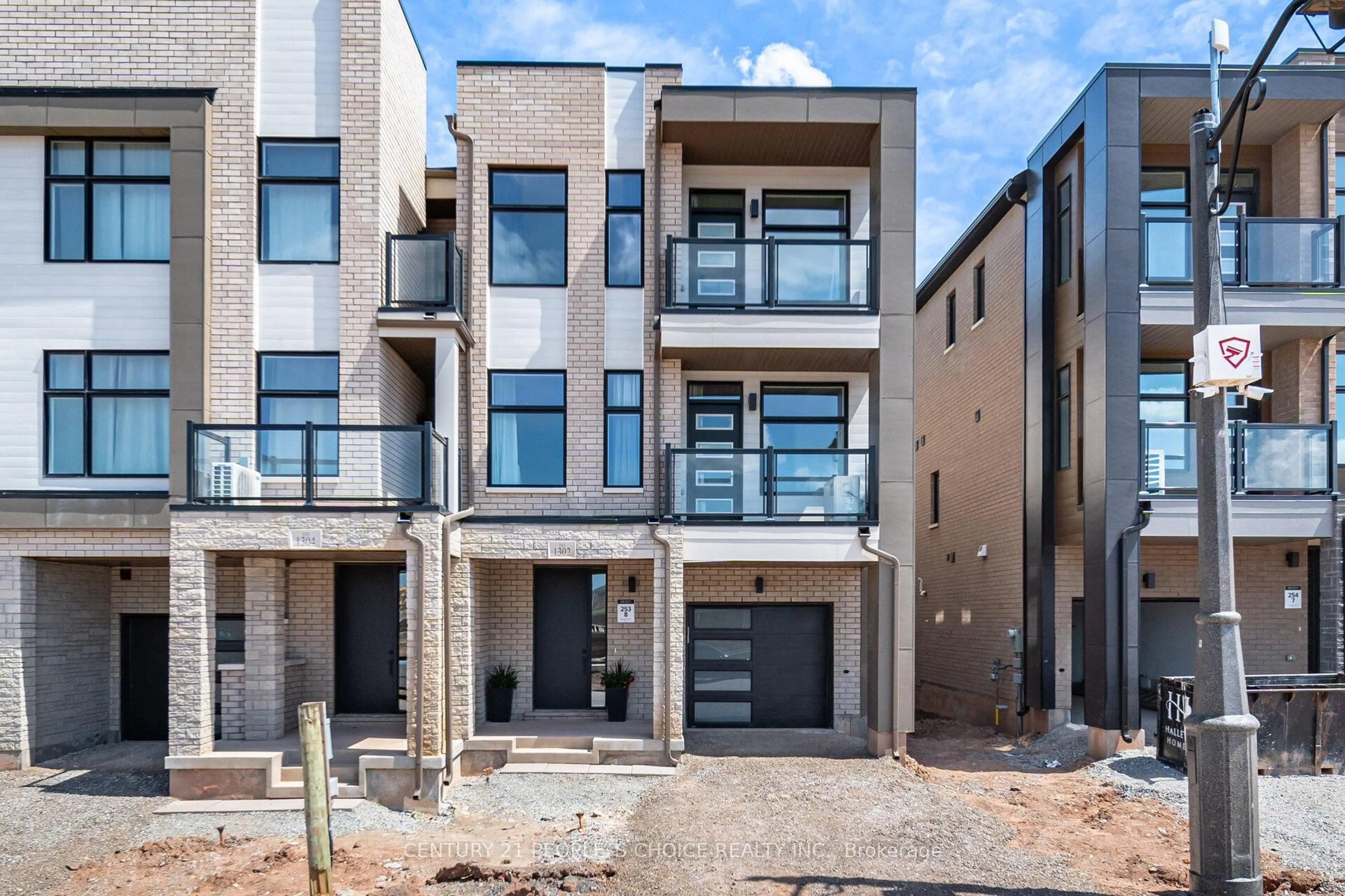 Home with brick exterior material, street for 1302 Muller Lane, Oakville Ontario L6H 7Z2