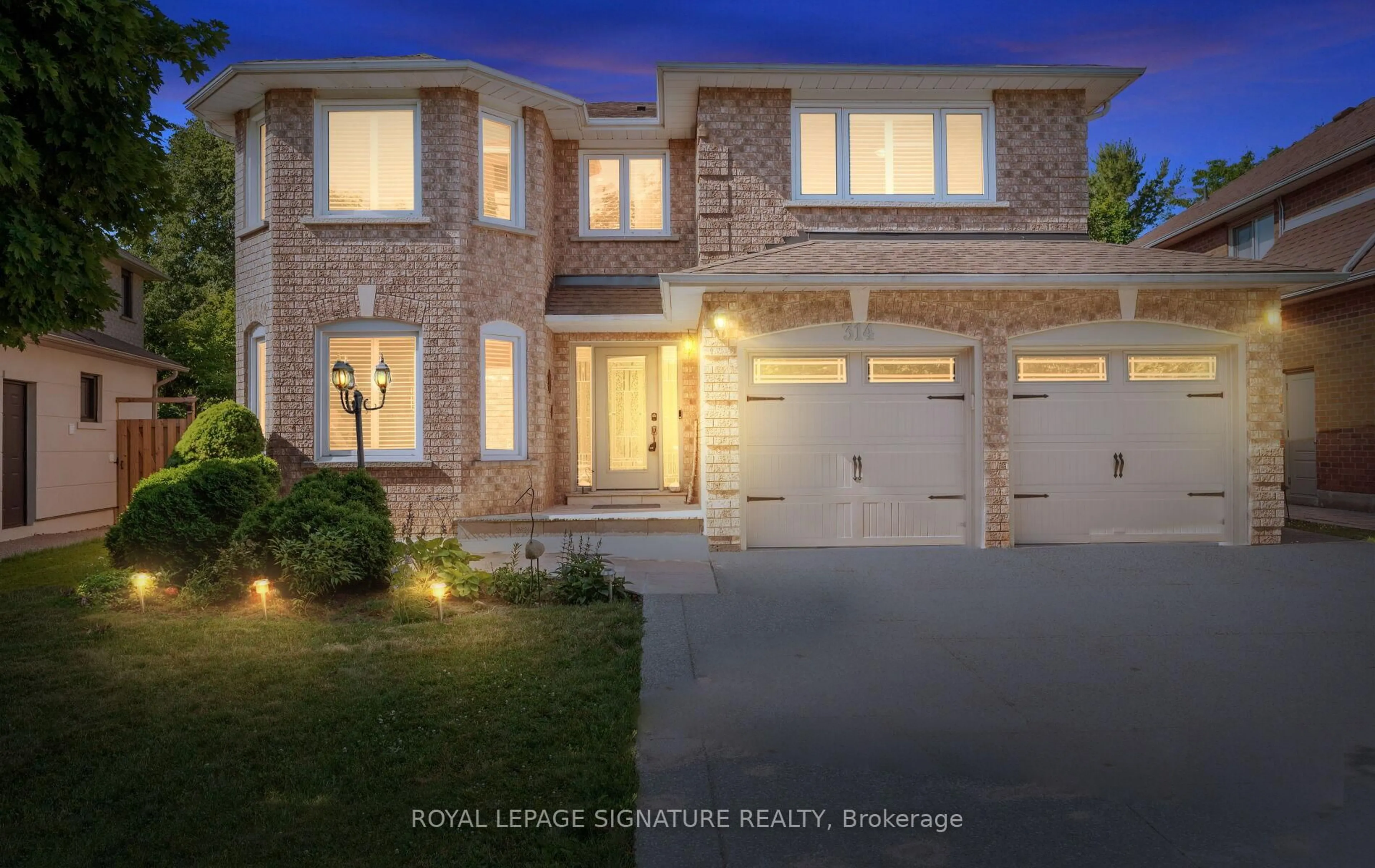 Home with brick exterior material, street for 314 Howell Rd, Oakville Ontario L6H 5Y5