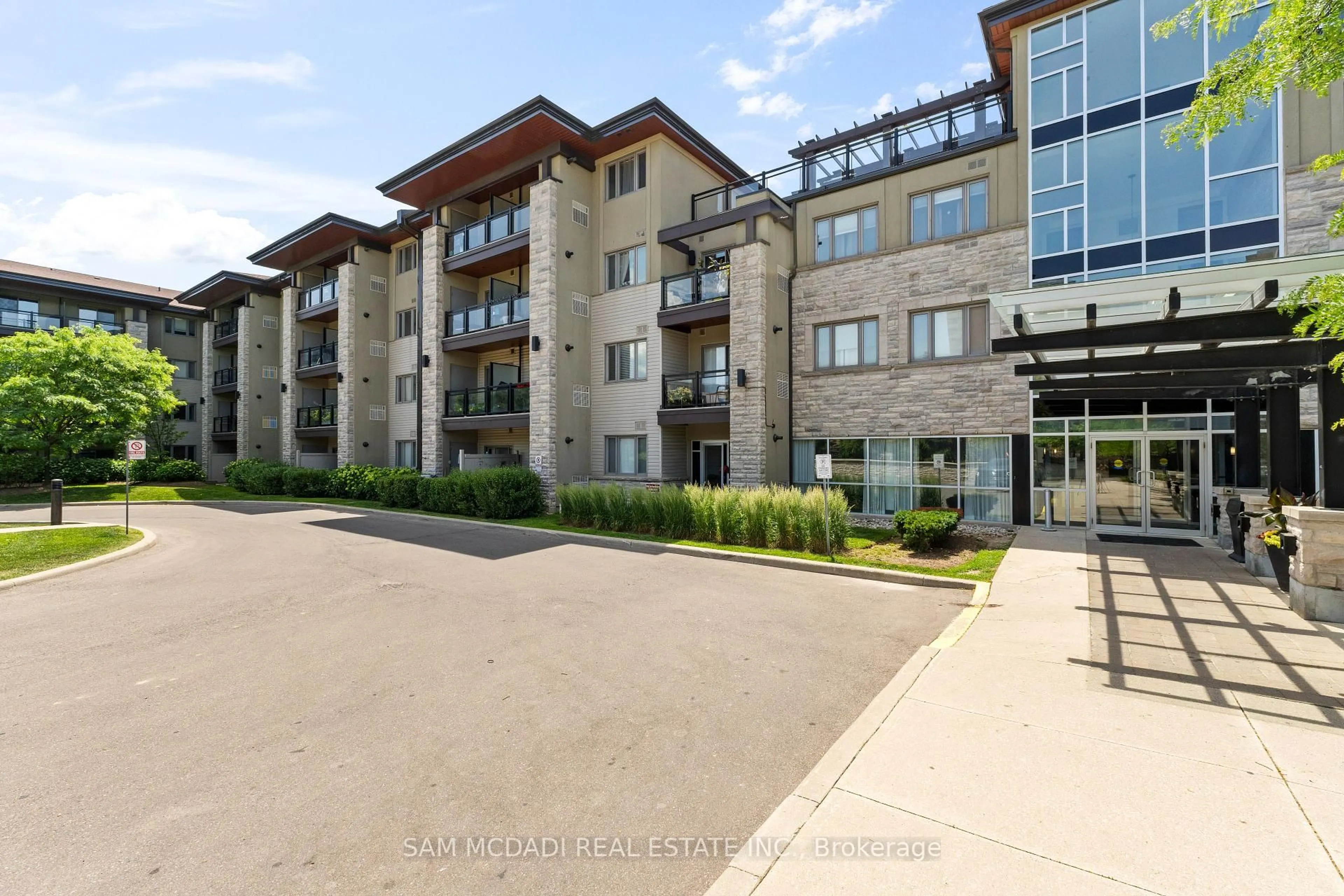 Unknown for 570 Lolita Gdns #413, Mississauga Ontario L5A 0A1