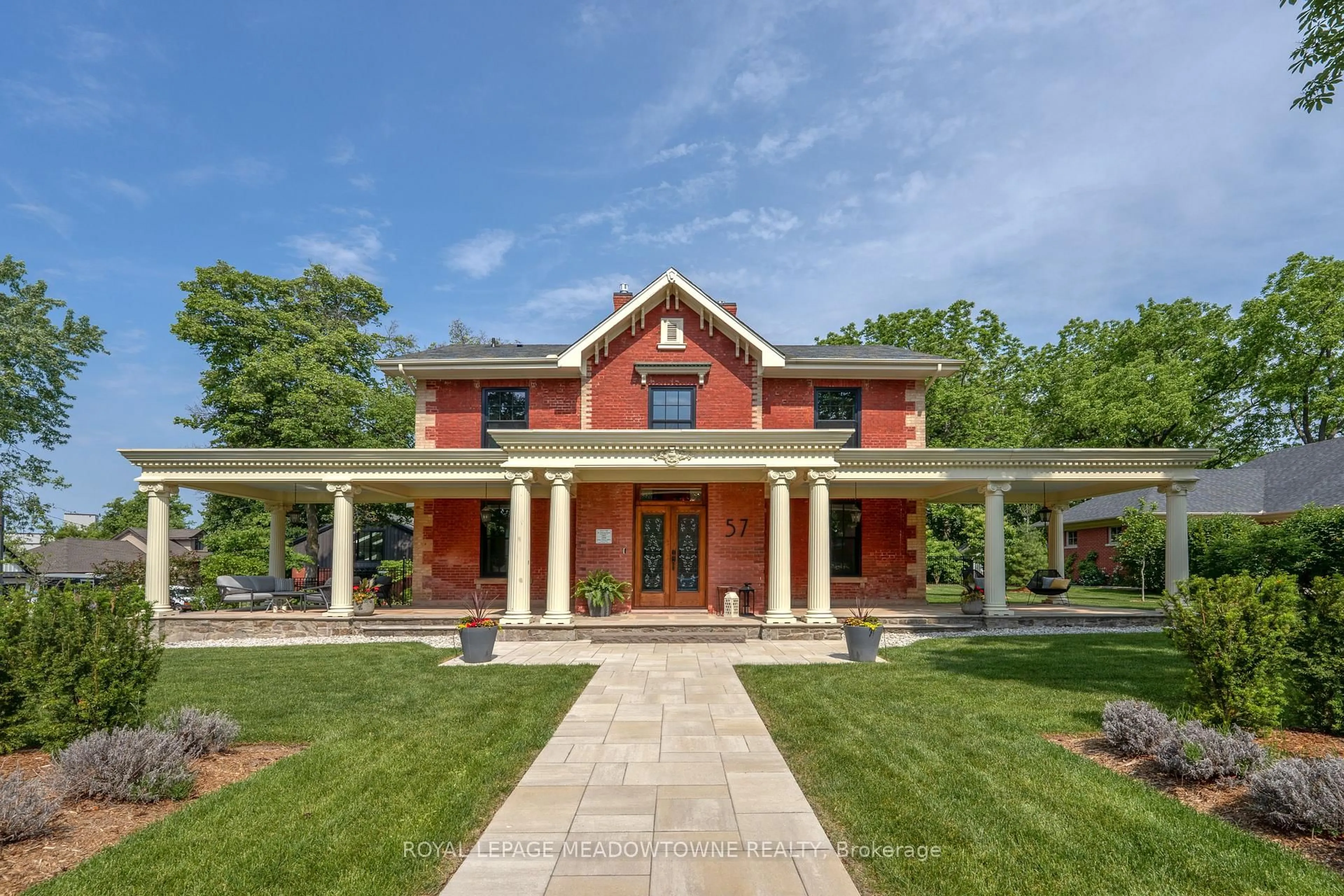 Home with brick exterior material, building for 57 Victoria St, Milton Ontario L9T 1S6