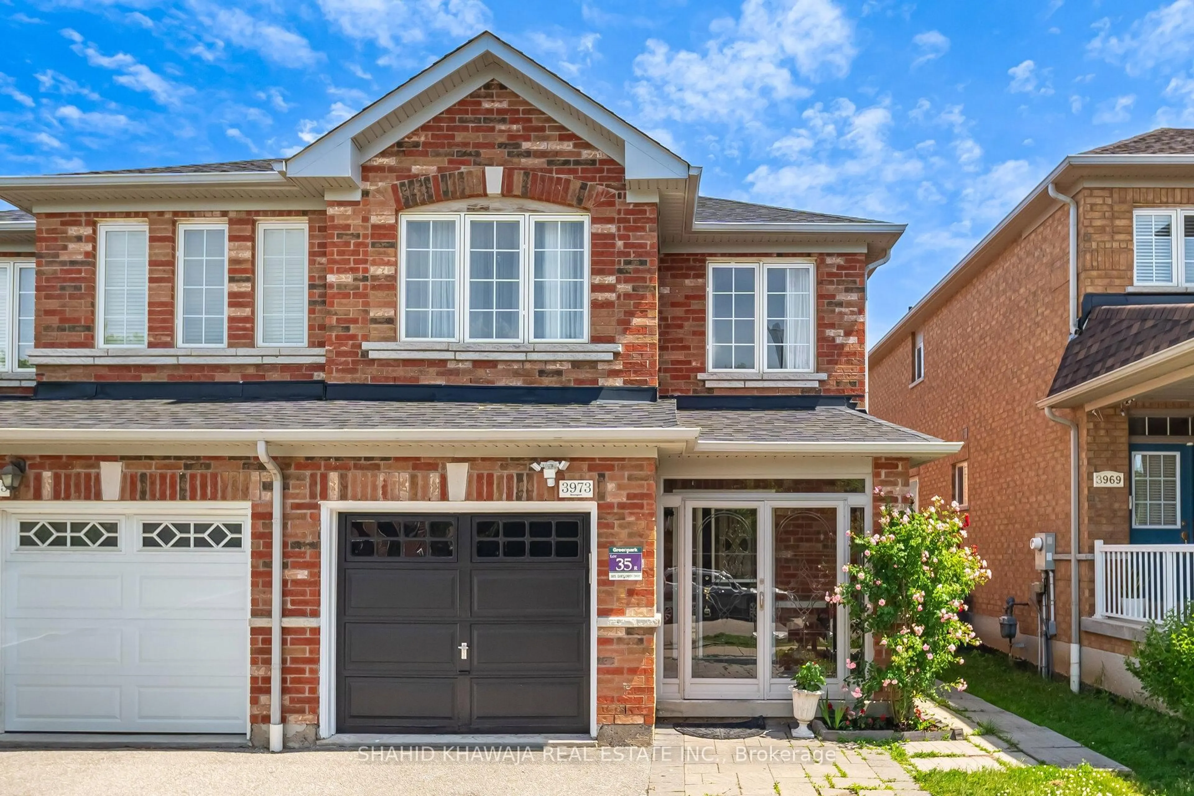 Home with brick exterior material, street for 3973 Quiet Creek Dr, Mississauga Ontario L5M 8B4