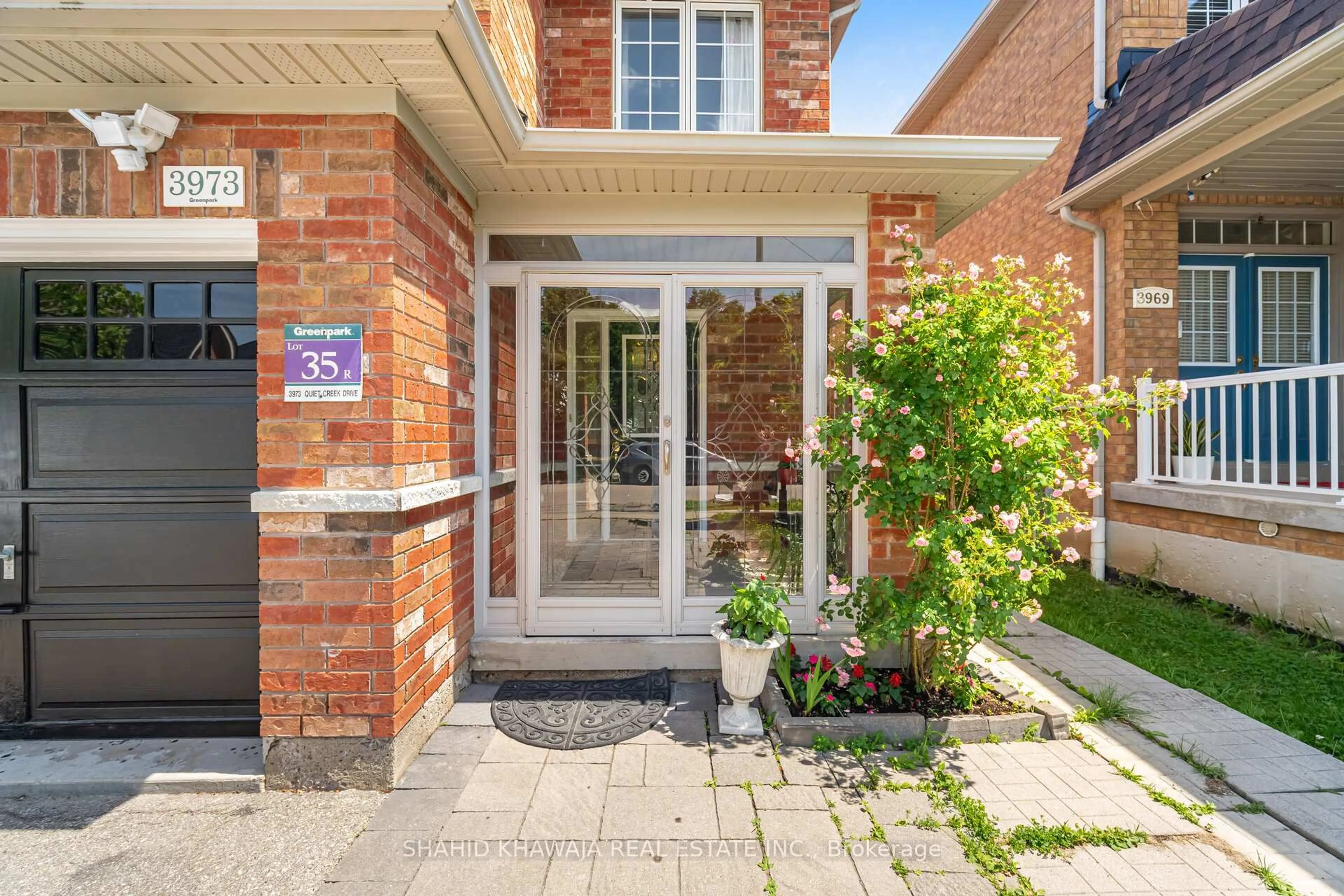 Home with brick exterior material, street for 3973 Quiet Creek Dr, Mississauga Ontario L5M 8B4