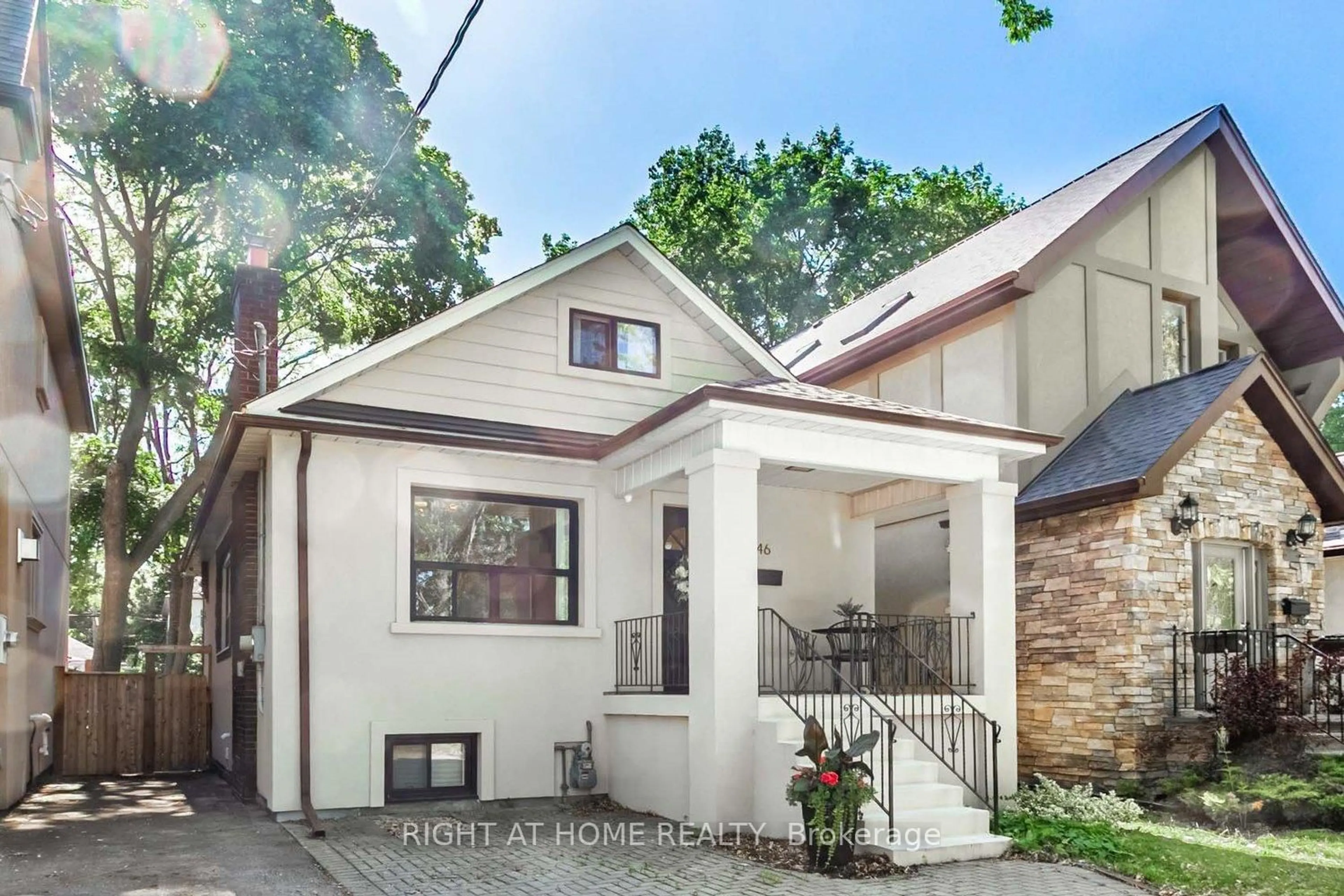 Unknown for 46 Clissold Rd, Toronto Ontario M8Z 4T5
