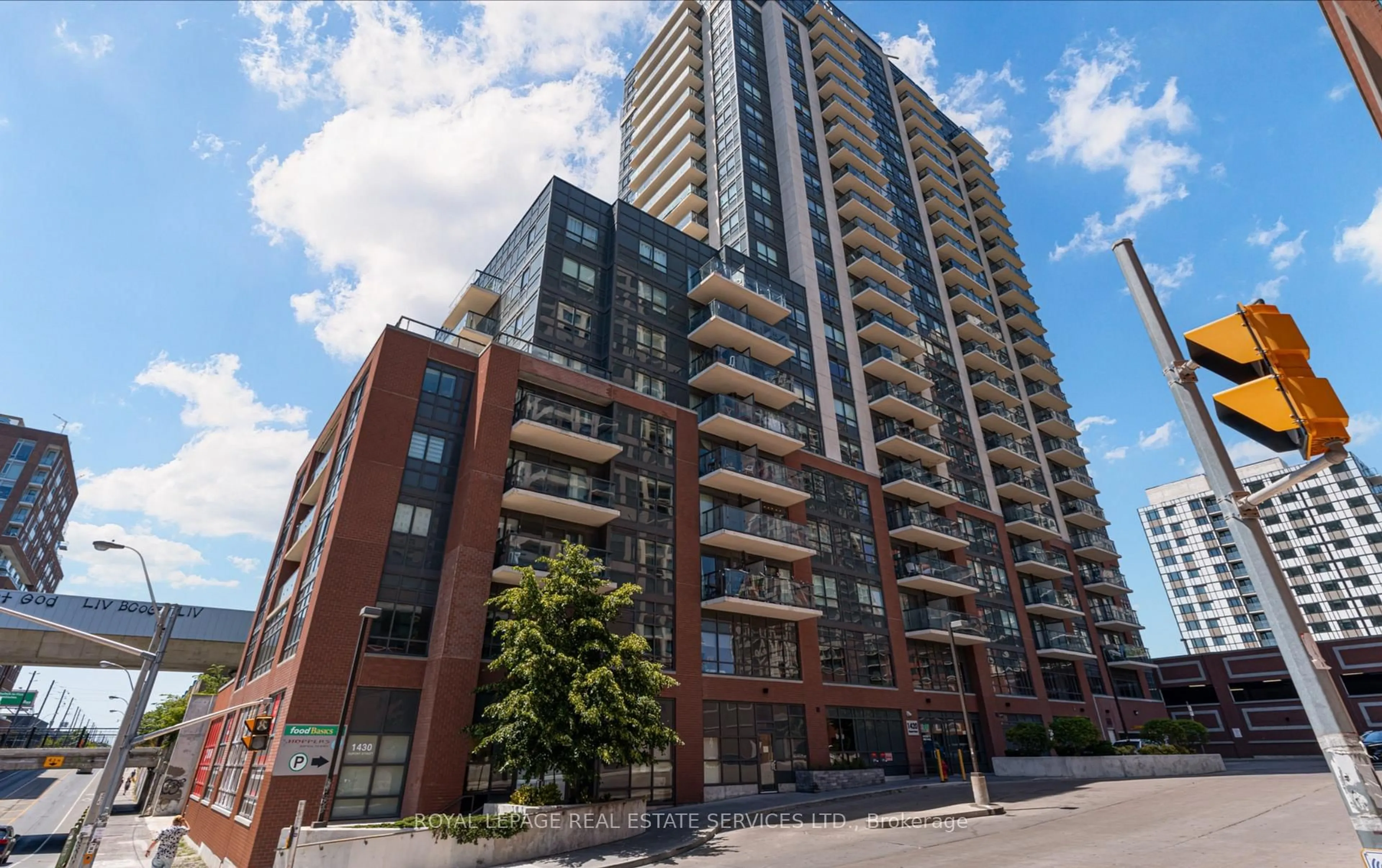 Unknown for 1420 Dupont St #1003, Toronto Ontario M6H 0C2