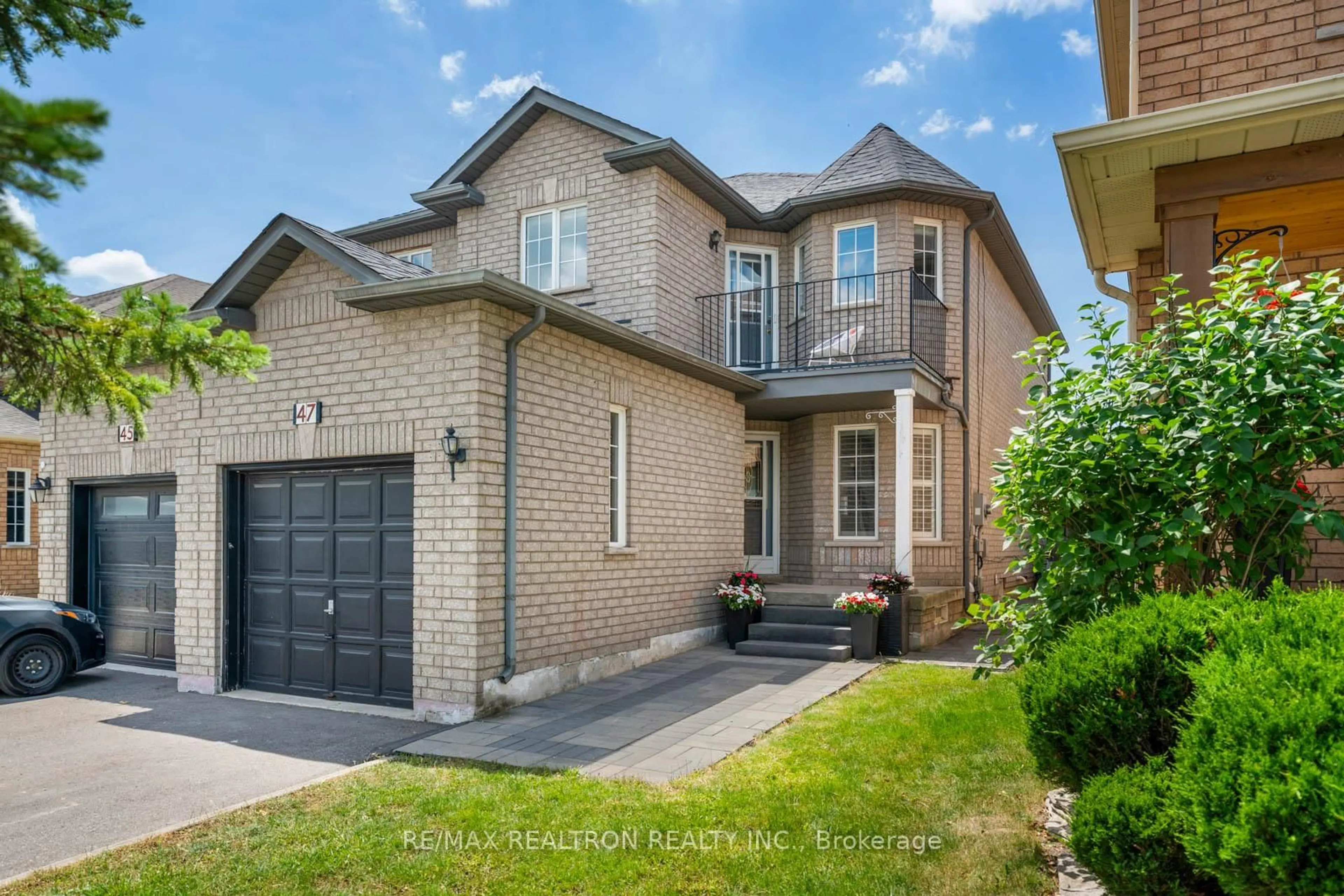 Home with brick exterior material, street for 47 Coolspring Cres, Caledon Ontario L7E 2J5