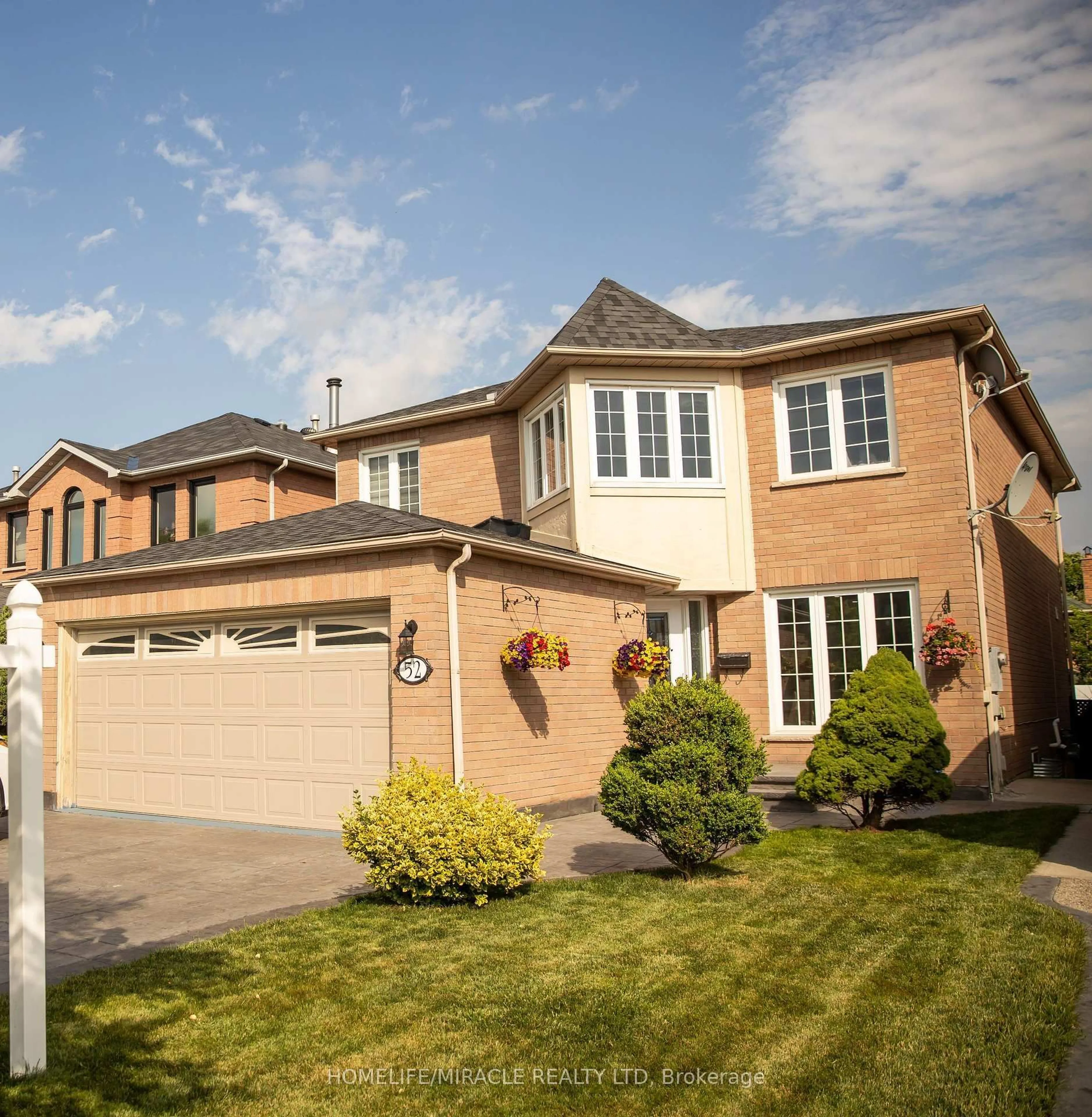 Home with brick exterior material, street for 52 Novella Pl, Brampton Ontario L6S 5X1