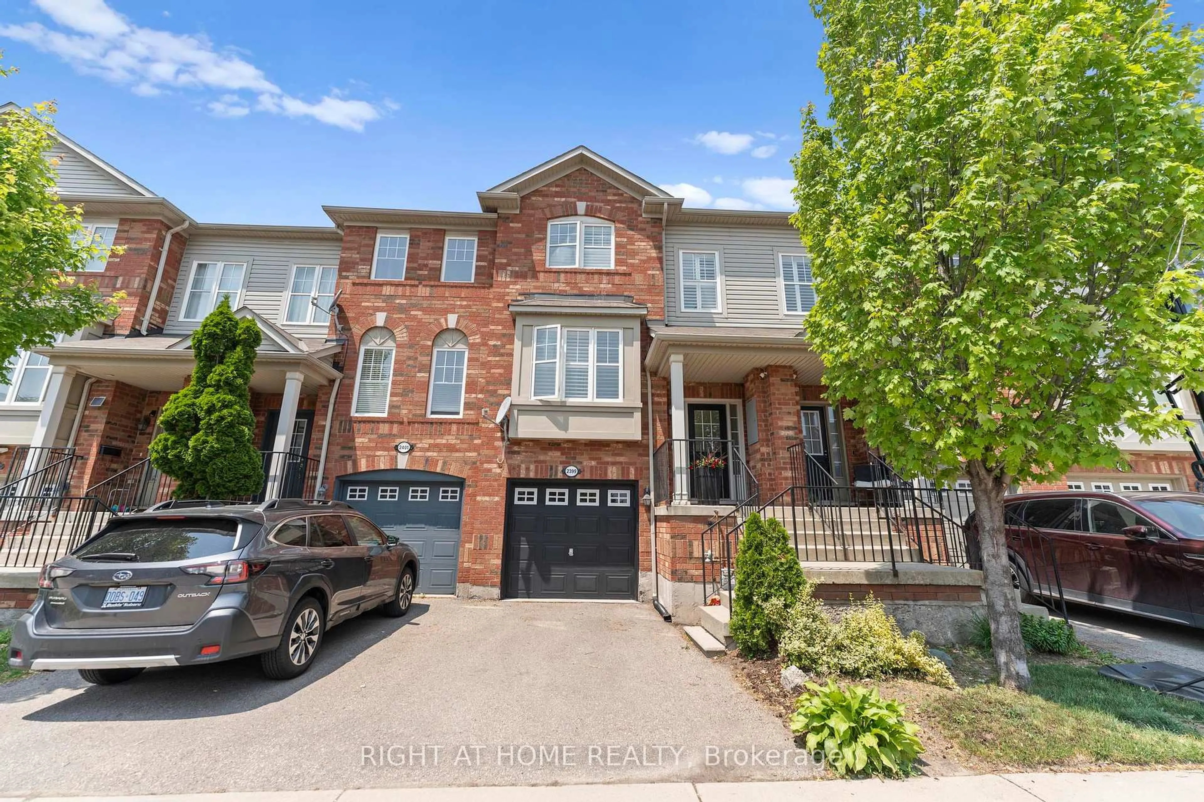 Home with brick exterior material, street for 2399 Coho Way, Oakville Ontario L6M 0G6