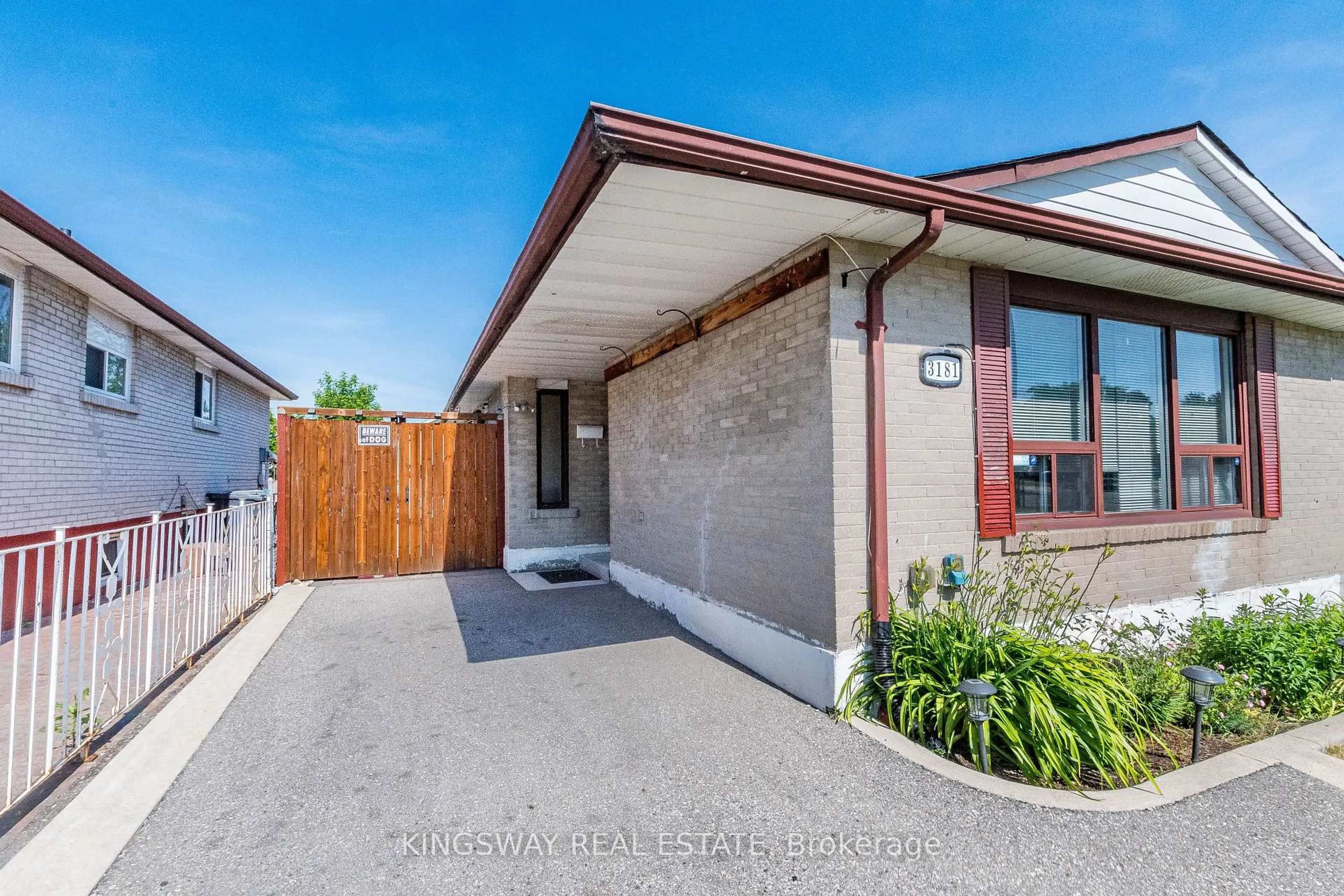 Unknown for 3181 Morning Star Dr, Mississauga Ontario L4T 1X3