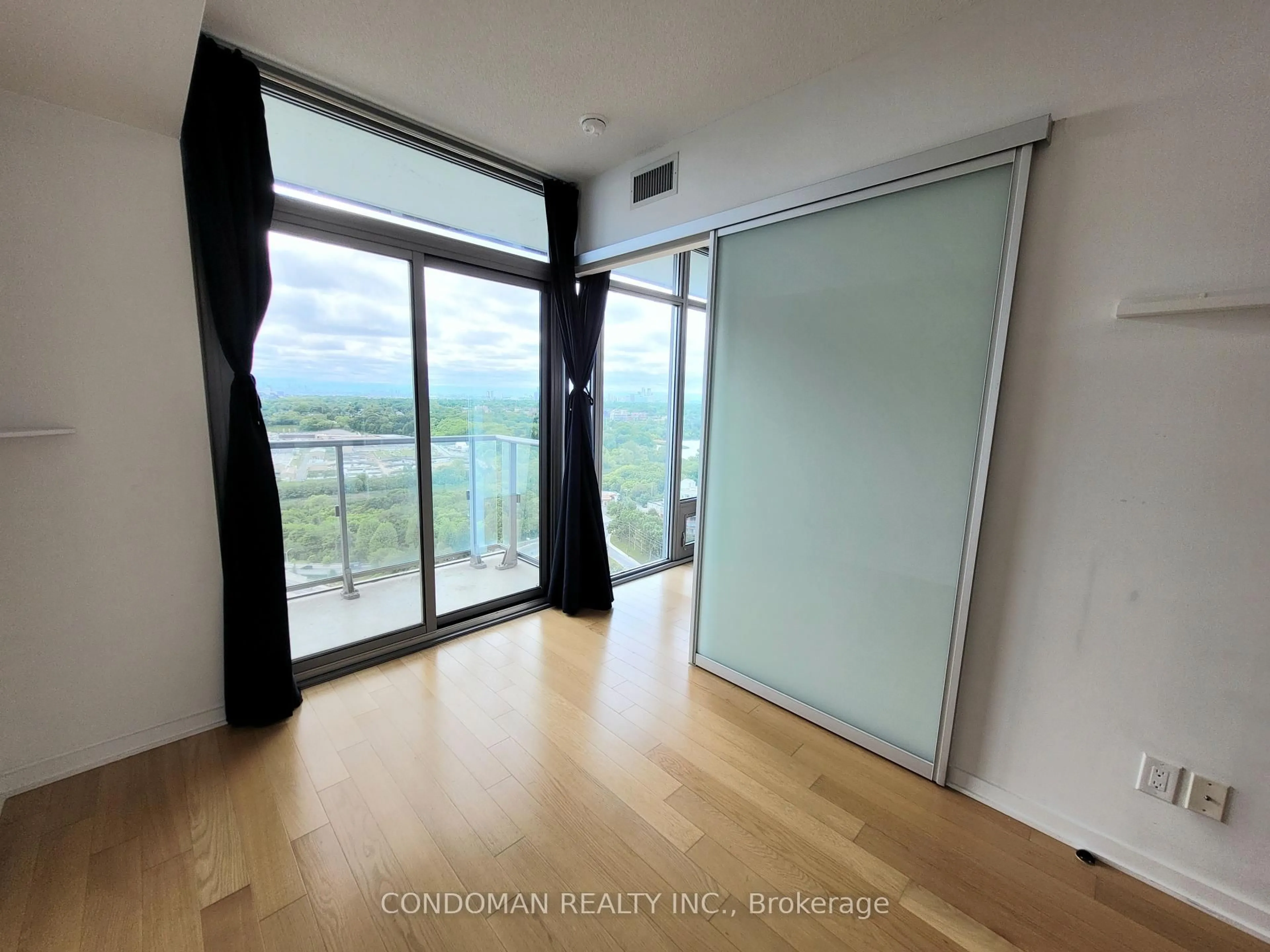 A pic of a room for 105 The Queensway Ave #2508, Toronto Ontario M6S 5B5