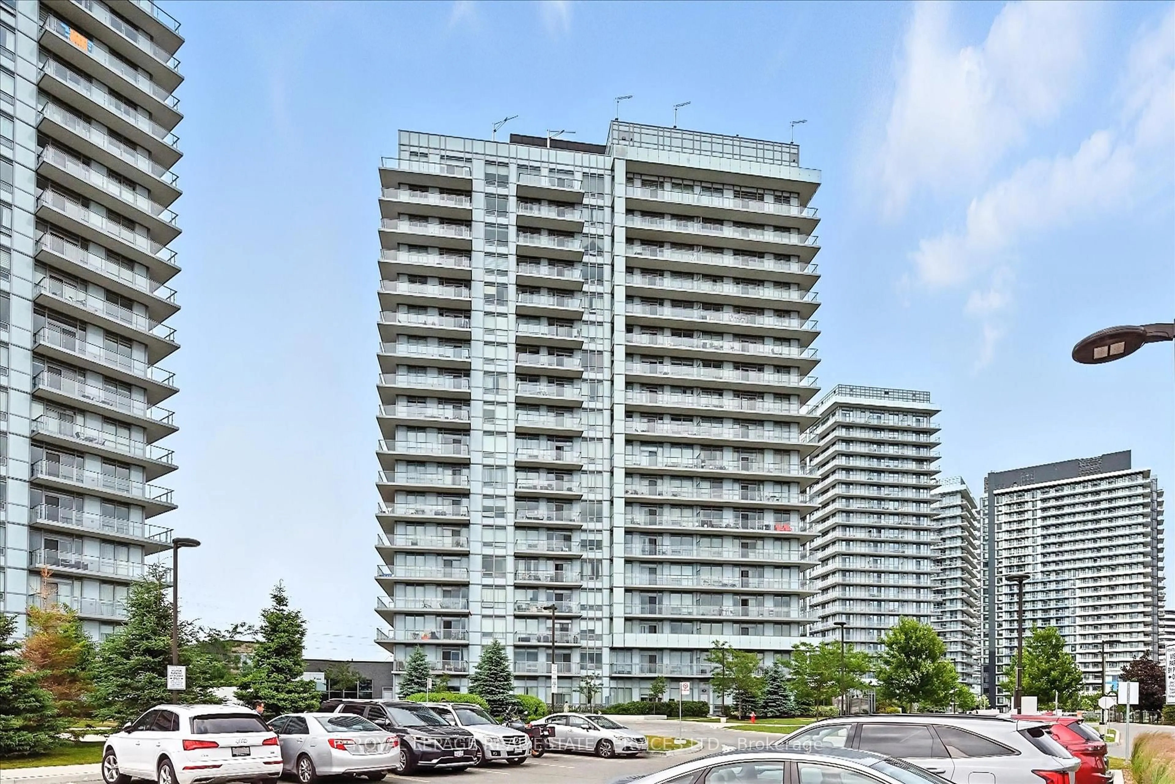 Unknown for 4699 Glen Erin Dr #701, Mississauga Ontario L5M 2E5