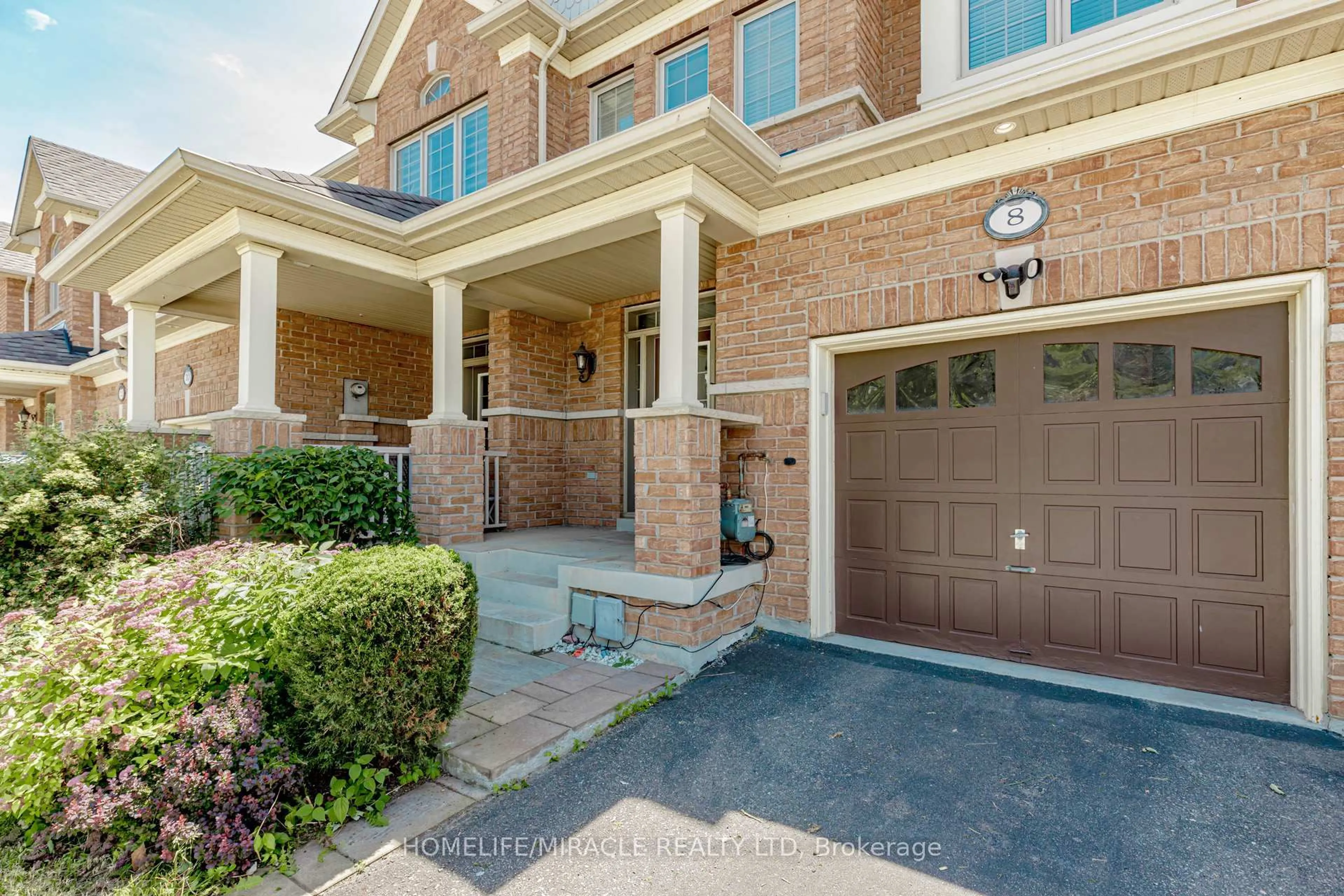Home with brick exterior material, street for 8 Whitmer St, Milton Ontario L9T 0R5