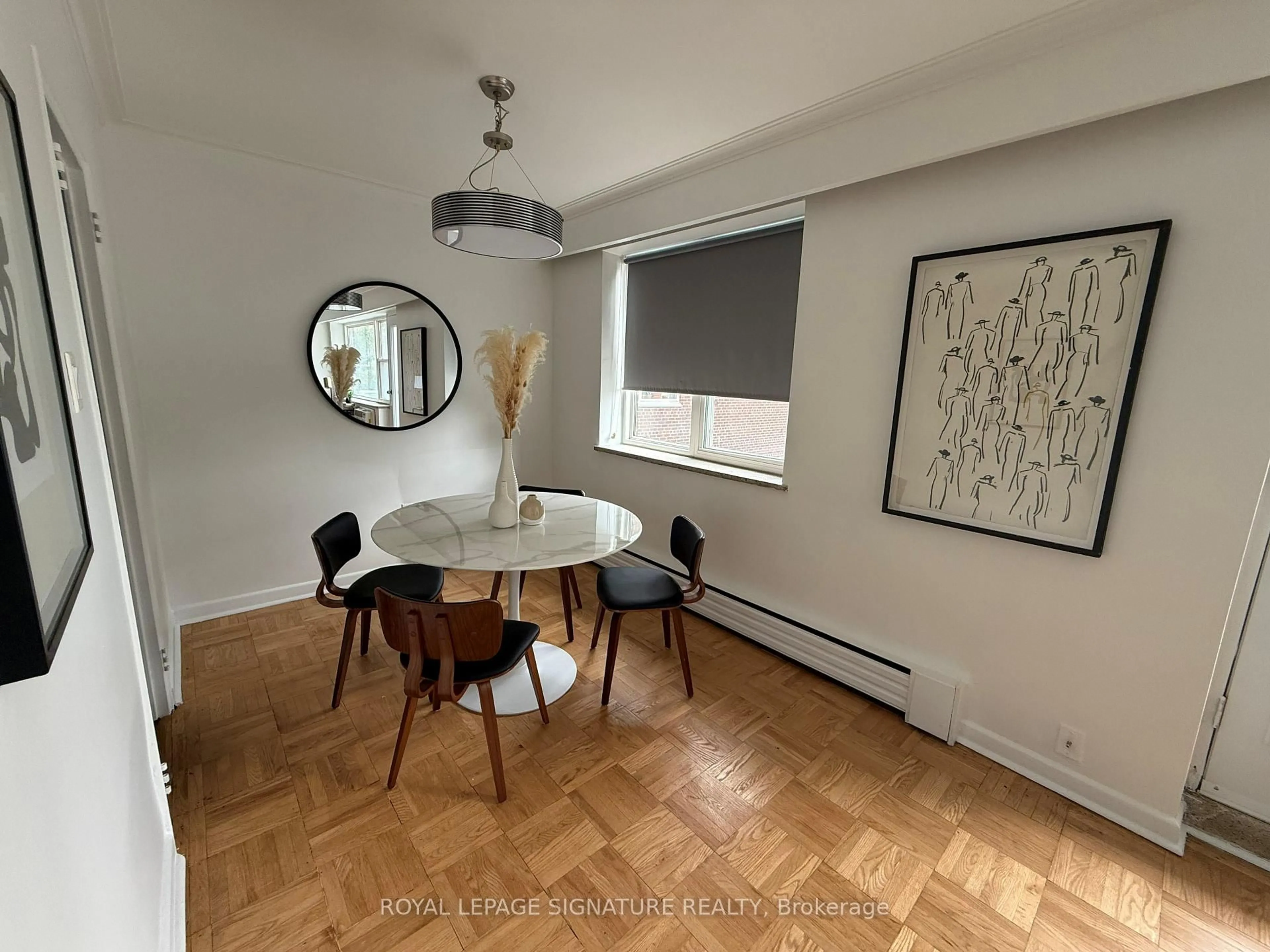 A pic of a room for 185 Stephen Dr #201, Toronto Ontario M8Y 3N5