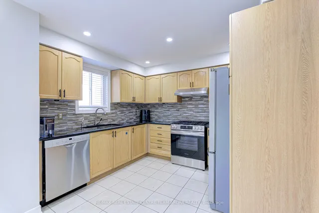 Additional image 26 of 85 Ridgemore Cres