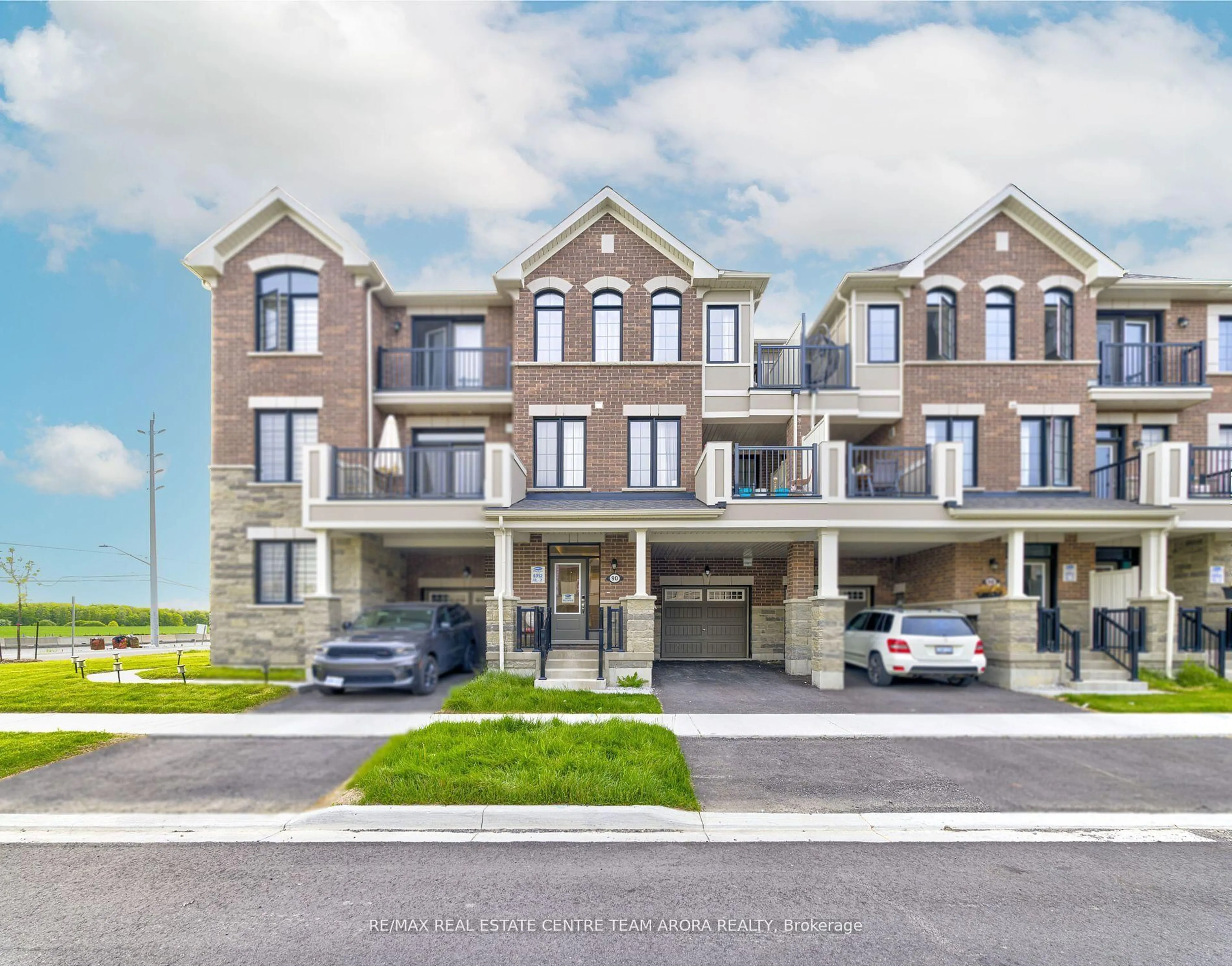 Home with brick exterior material, street for 90 Melmar St, Brampton Ontario L7A 5K8