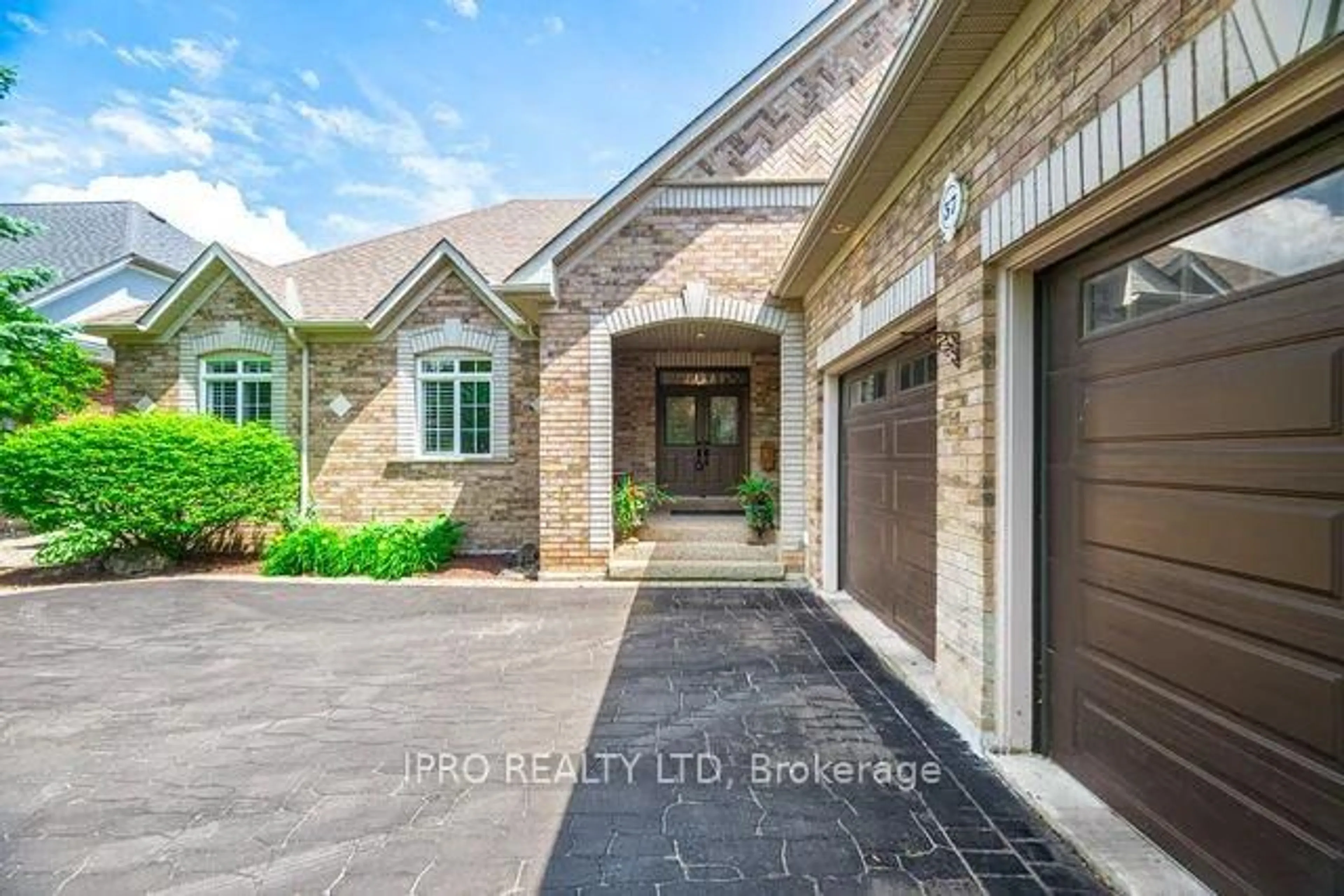 Home with brick exterior material, street for 37 Links Lane, Brampton Ontario L6Y 5H2