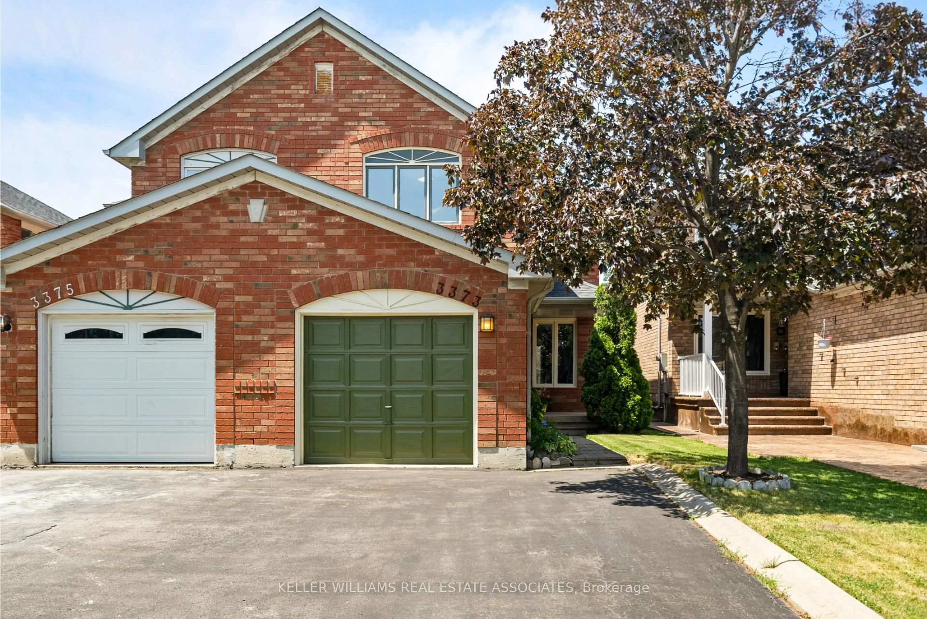 Home with brick exterior material, street for 3373 Spirea Terr, Mississauga Ontario L5N 7N3