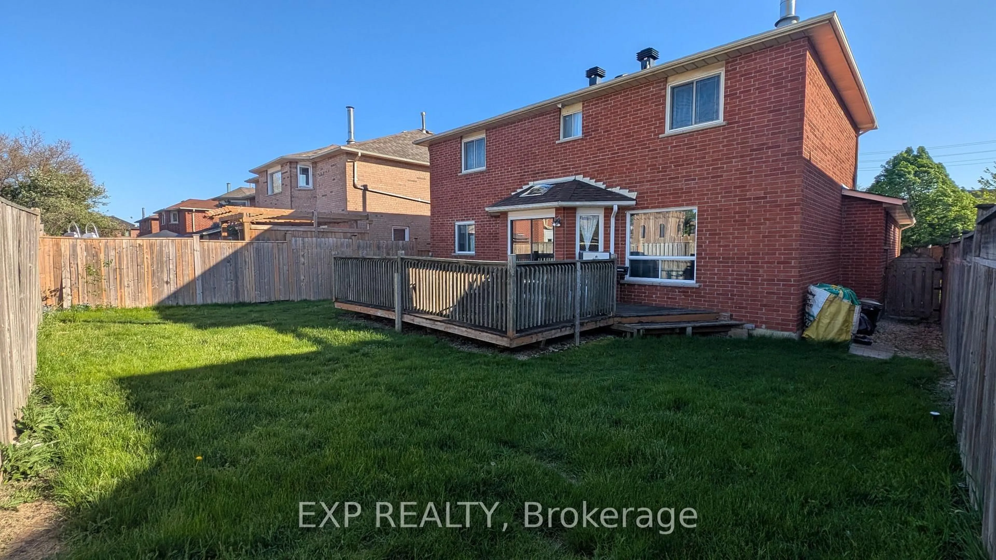 A pic from outside/outdoor area/front of a property/back of a property/a pic from drone, street for 9 Corkett Dr, Brampton Ontario L6X 3H7