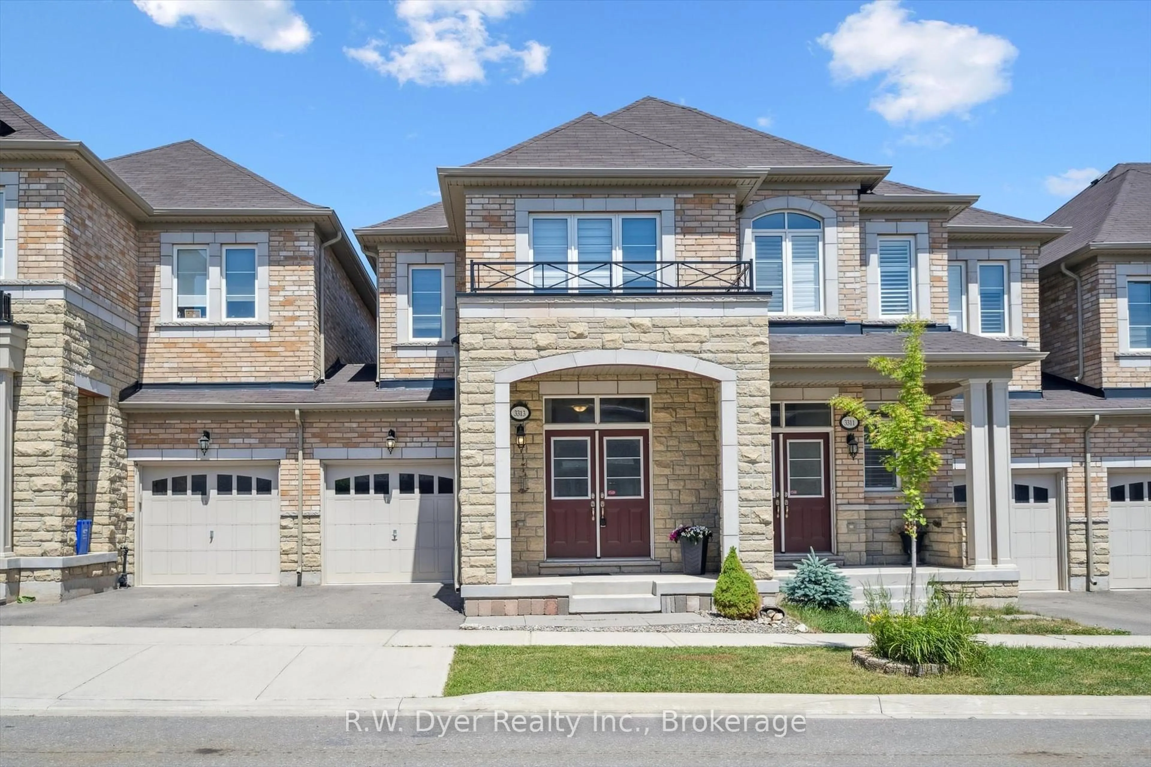 Home with brick exterior material, street for 3313 Jacob Way, Oakville Ontario L6M 5J9