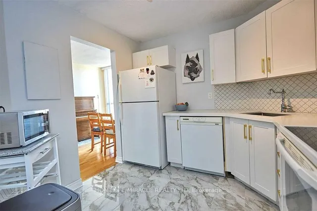 Additional image 9 of 41 Markbrook Lane Unit 1803