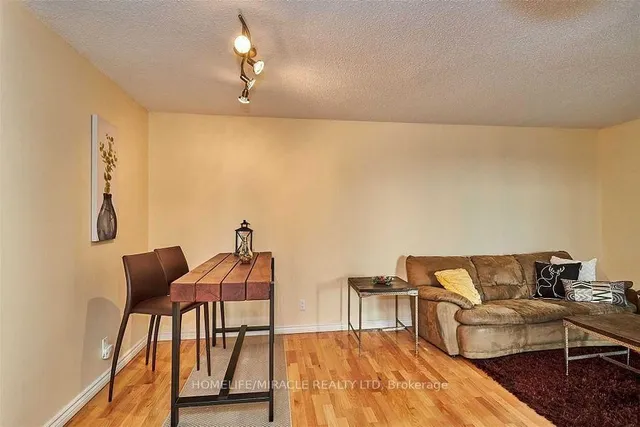 Additional image 16 of 41 Markbrook Lane Unit 1803