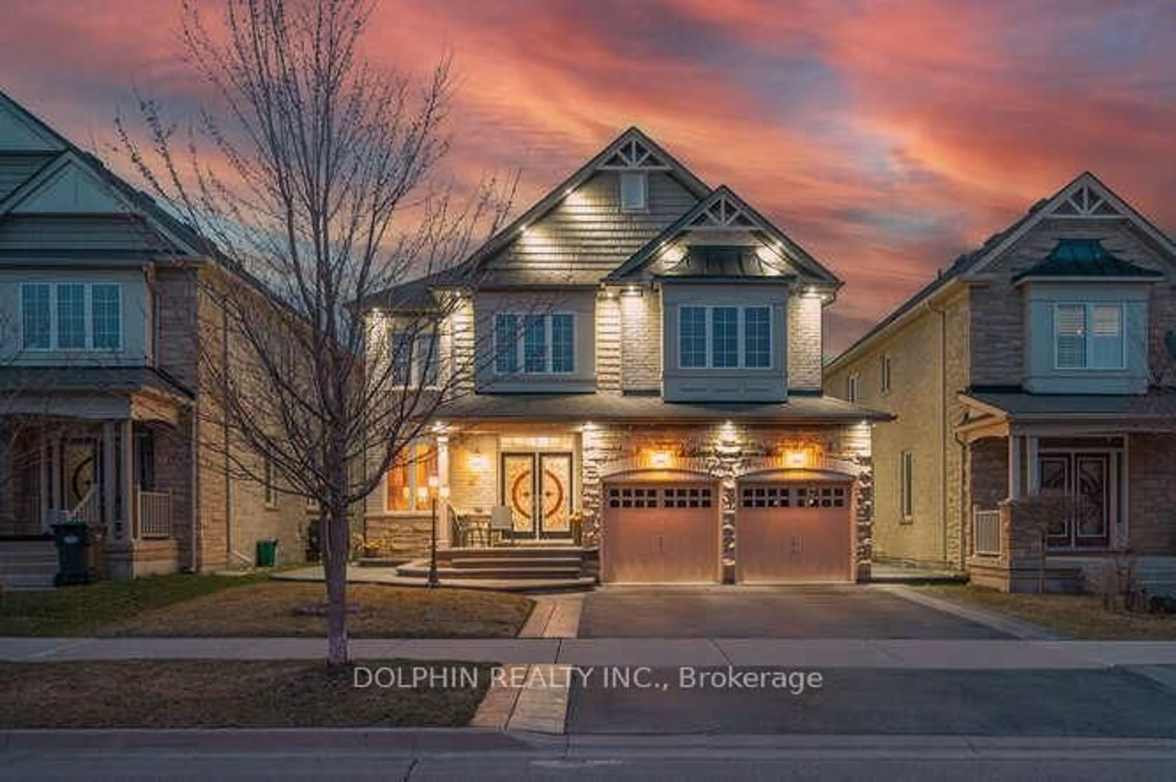 Home with brick exterior material, street for 33 Bonnieglen Farm Blvd, Caledon Ontario L7C 3X8