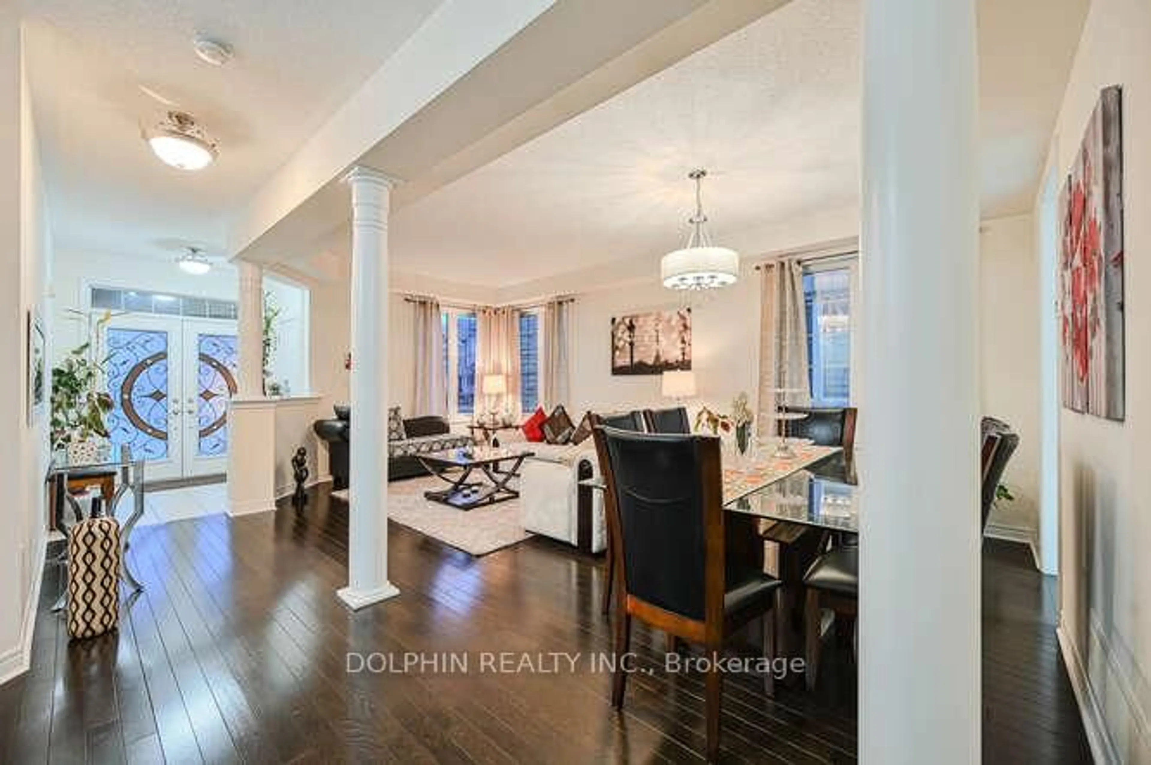 Dining room, unknown for 33 Bonnieglen Farm Blvd, Caledon Ontario L7C 3X8