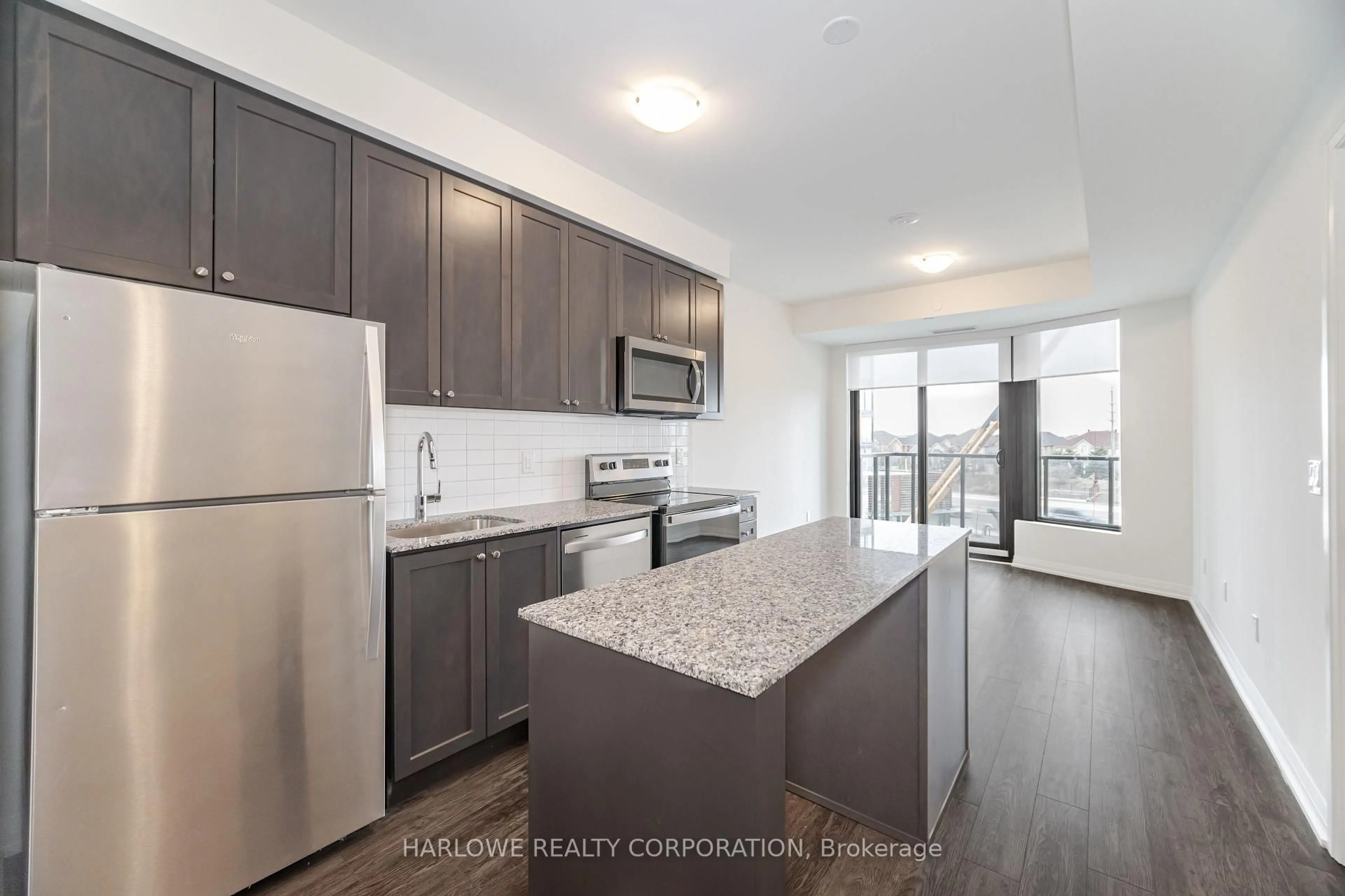 Standard kitchen, unknown for 3006 William Cutmore Blvd #319, Oakville Ontario L6H 8A4