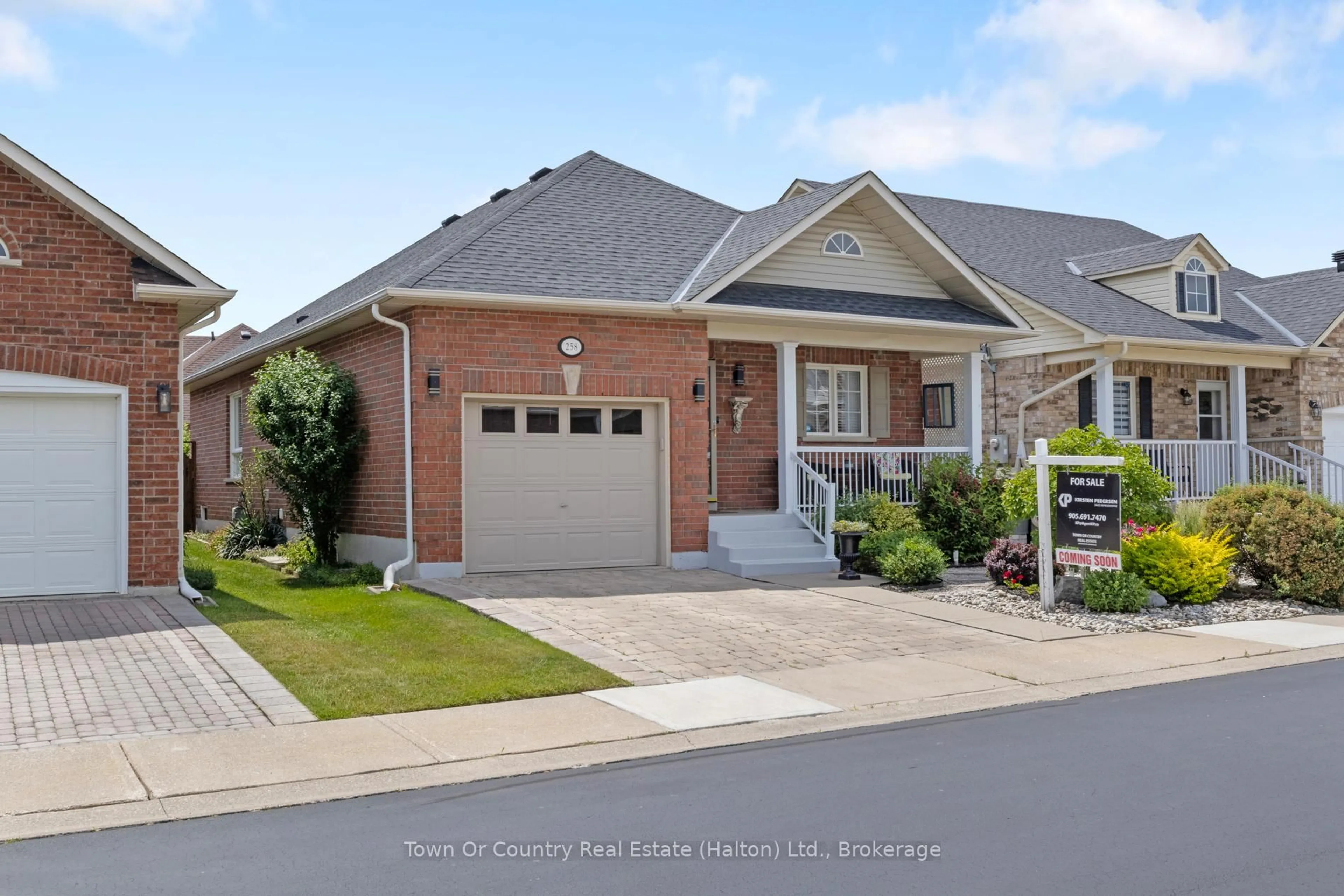 Home with brick exterior material, street for 258 Malick St, Milton Ontario L9T 5X1